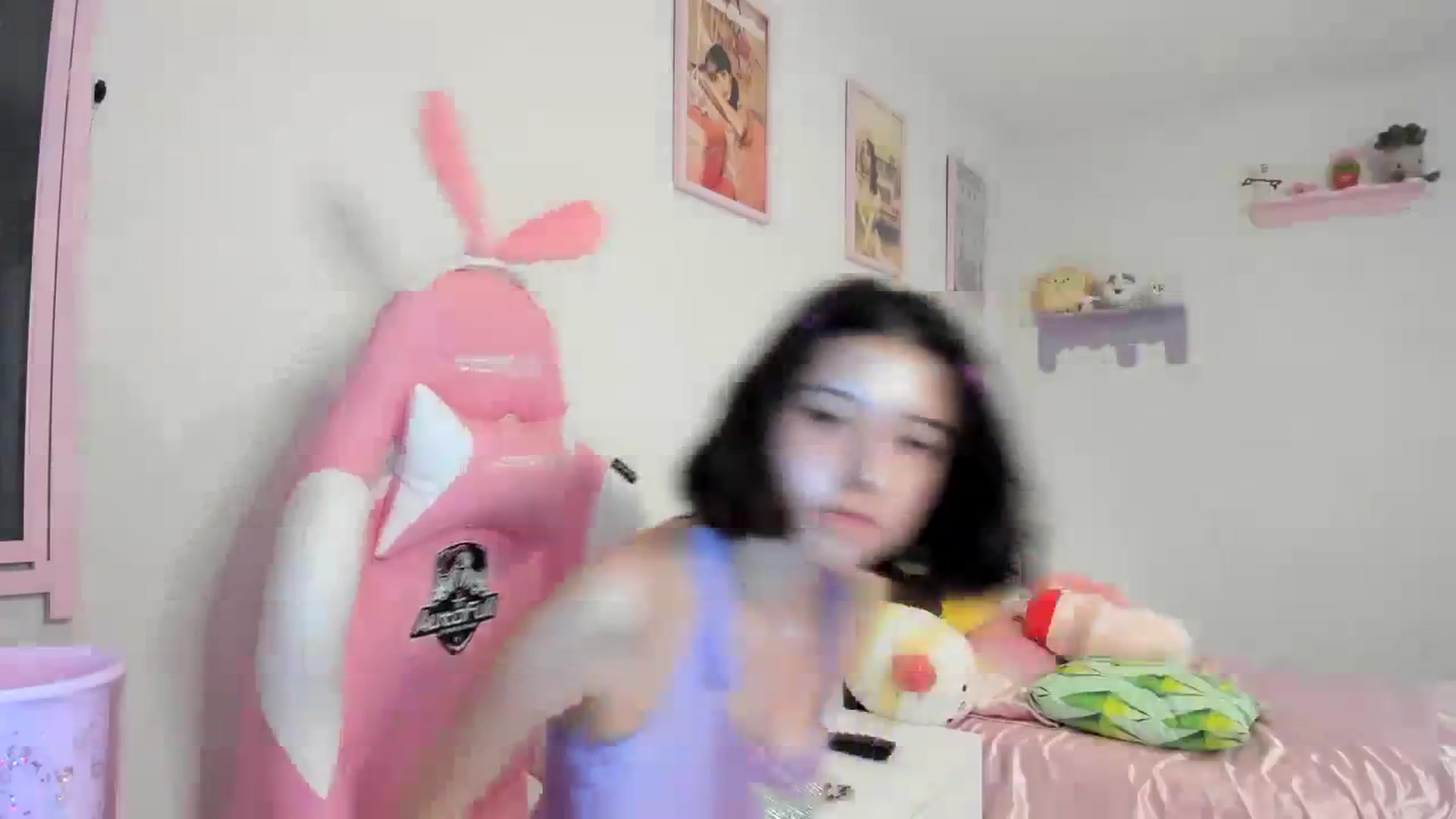 Gallery image thumbnail from Cherrycute666's myfreecams stream on, 08/20/2023, 07:15 image 17 of 20