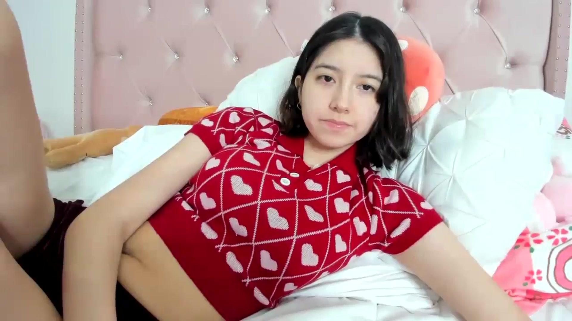 Gallery image thumbnail from Cherrycute666's myfreecams stream on, 08/20/2023, 13:18 image 10 of 20