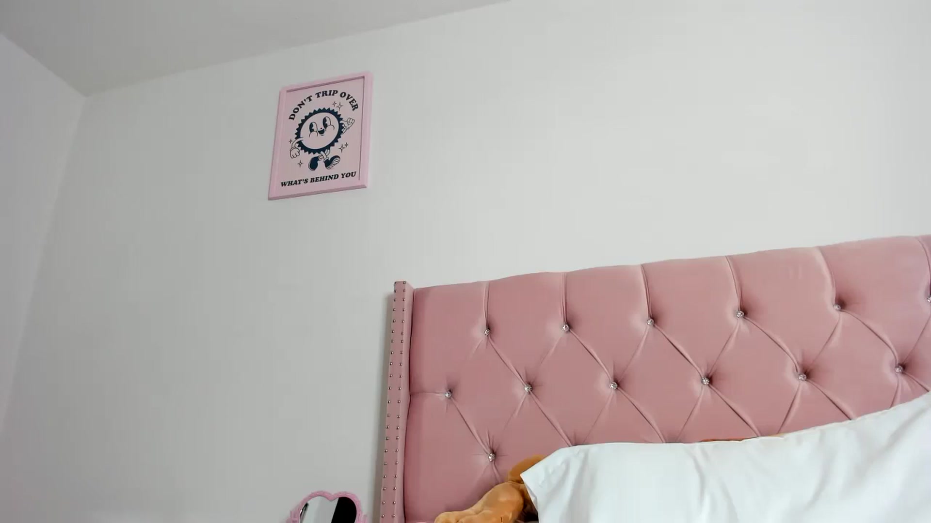 Gallery image thumbnail from Cherrycute666's myfreecams stream on, 08/20/2023, 13:18 image 4 of 20