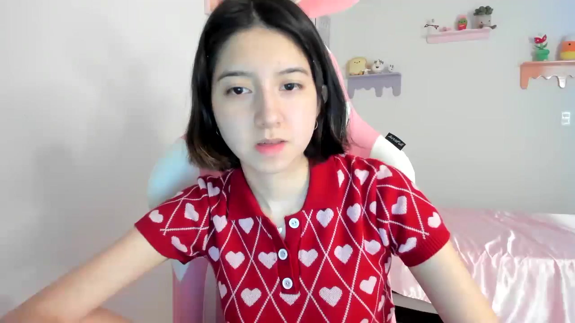 Gallery image thumbnail from Cherrycute666's myfreecams stream on, 08/21/2023, 03:00 image 4 of 20
