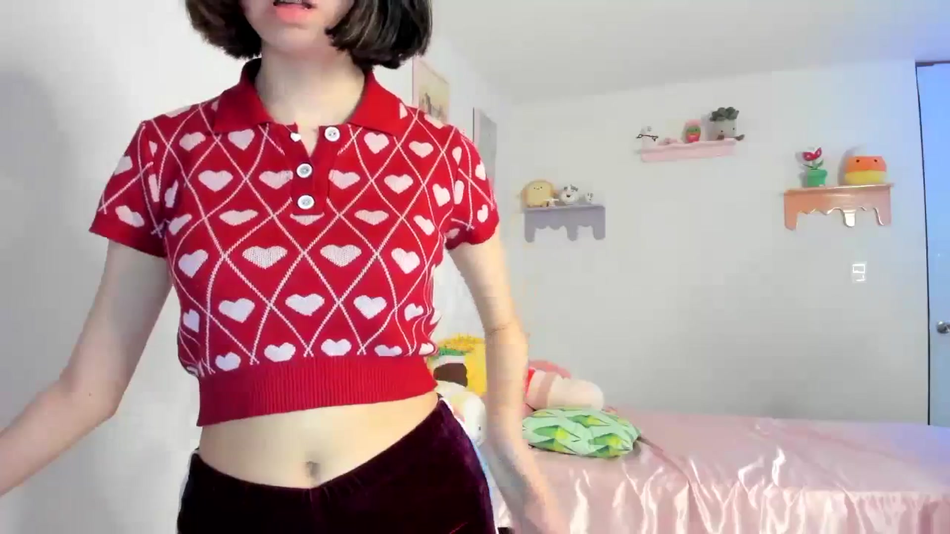 Gallery image thumbnail from Cherrycute666's myfreecams stream on, 08/21/2023, 03:00 image 8 of 20