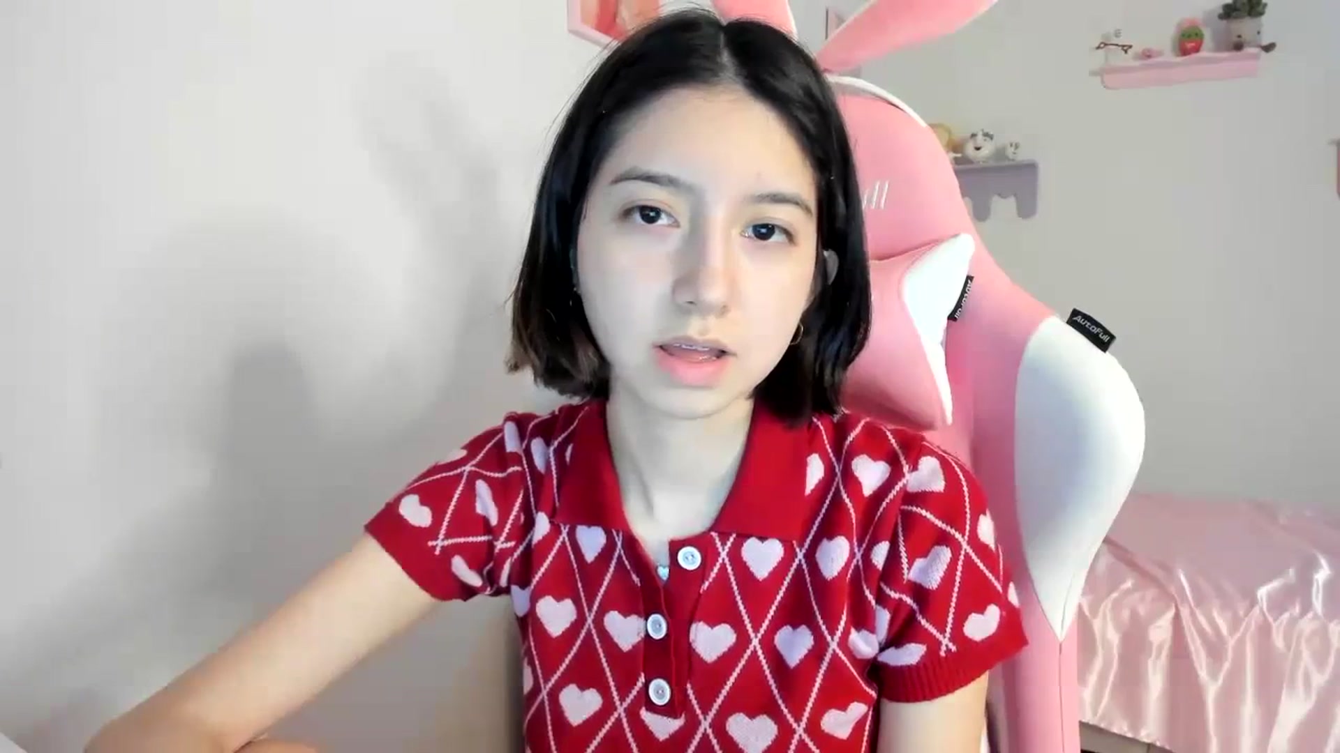 Gallery image thumbnail from Cherrycute666's myfreecams stream on, 08/21/2023, 04:46 image 6 of 20