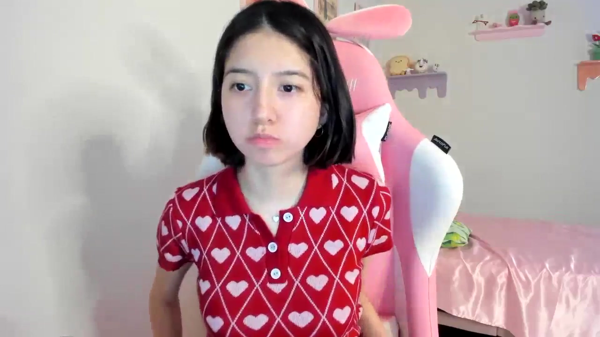Gallery image thumbnail from Cherrycute666's myfreecams stream on, 08/21/2023, 04:46 image 17 of 20