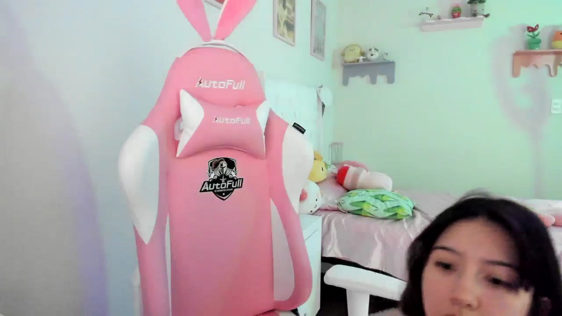 Gallery image thumbnail from Cherrycute666's myfreecams stream on, 08/22/2023, 24:01 image 20 of 20