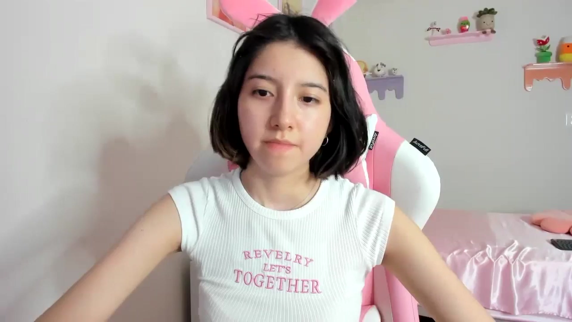 Gallery image thumbnail from Cherrycute666's myfreecams stream on, 08/24/2023, 06:59 image 6 of 20