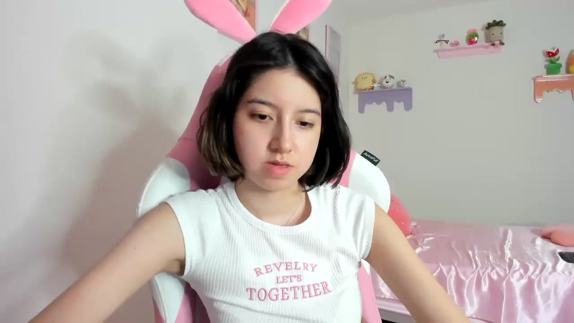 Gallery image thumbnail from Cherrycute666's myfreecams stream on, 08/24/2023, 06:59 image 14 of 20