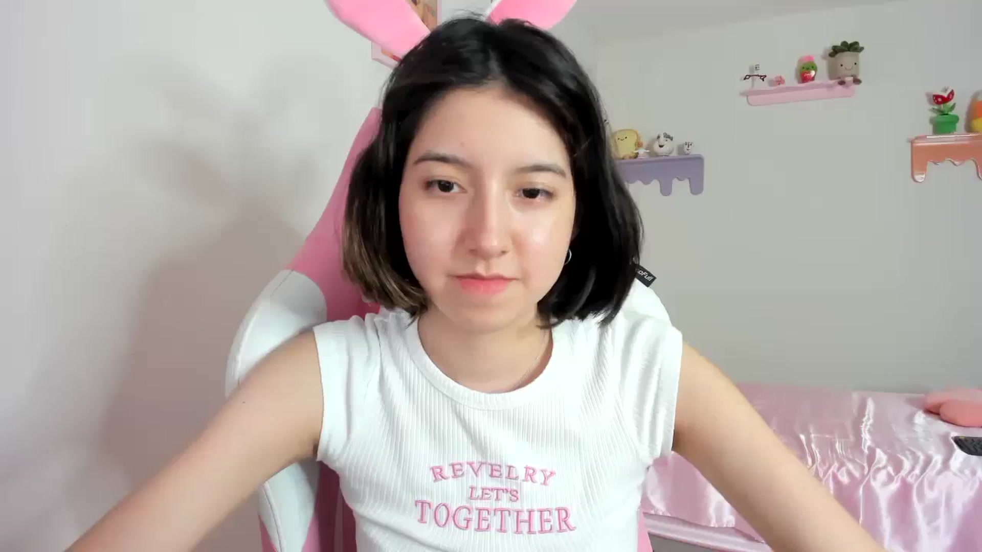 Gallery image thumbnail from Cherrycute666's myfreecams stream on, 08/24/2023, 06:59 image 15 of 20