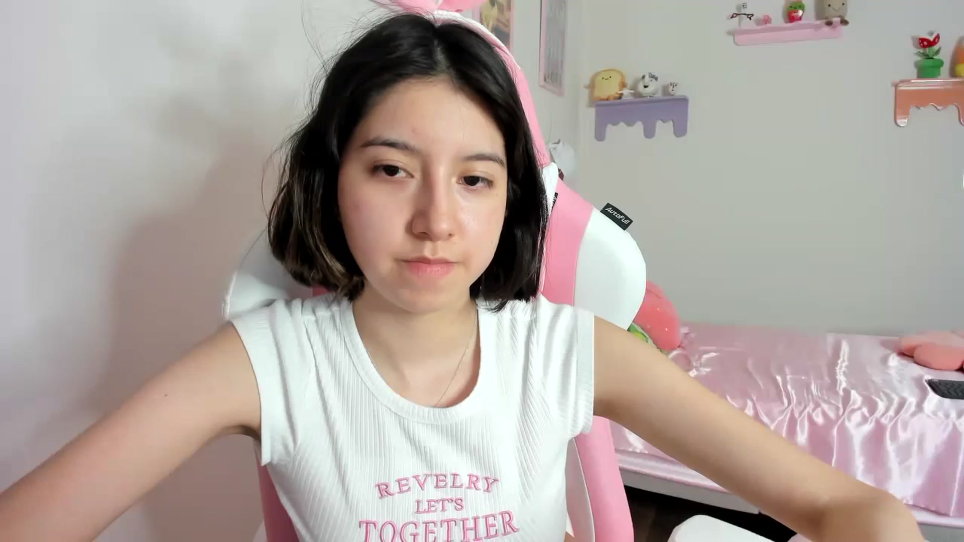 Gallery image thumbnail from Cherrycute666's myfreecams stream on, 08/24/2023, 07:57 image 2 of 20