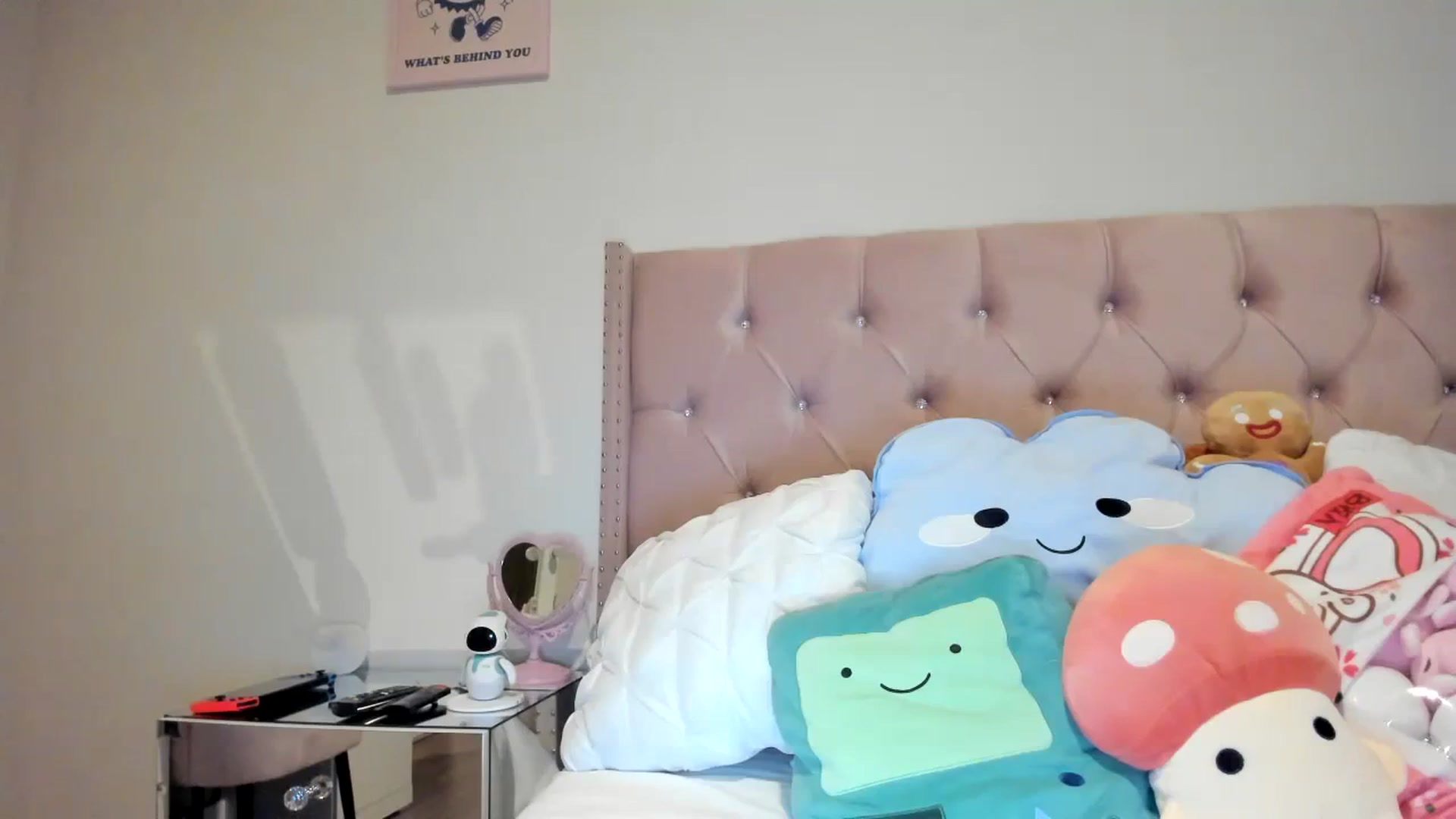 Gallery image thumbnail from Cherrycute666's myfreecams stream on, 08/24/2023, 09:05 image 14 of 20