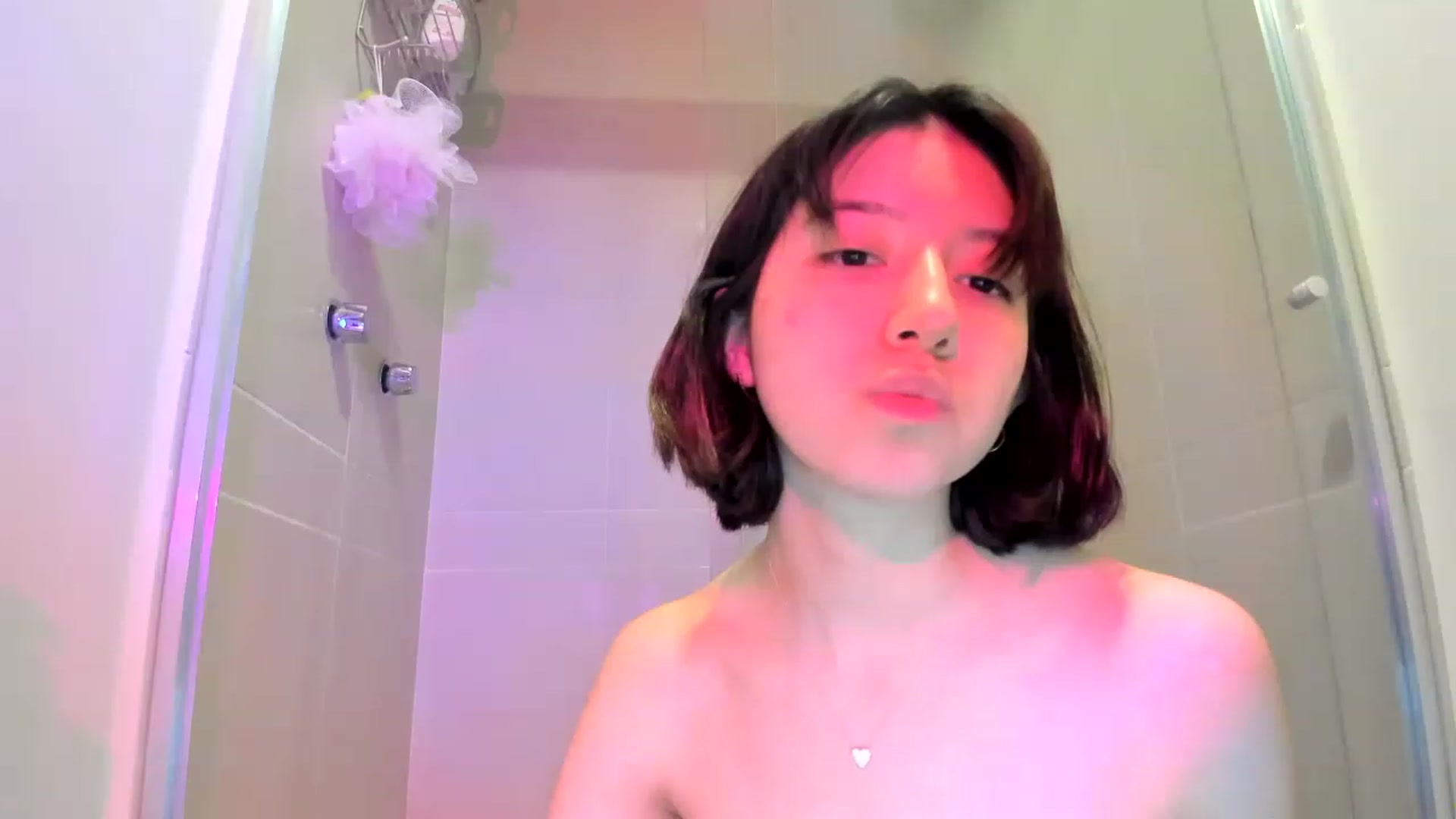Gallery image thumbnail from Cherrycute666's myfreecams stream on, 08/25/2023, 09:40 image 2 of 20