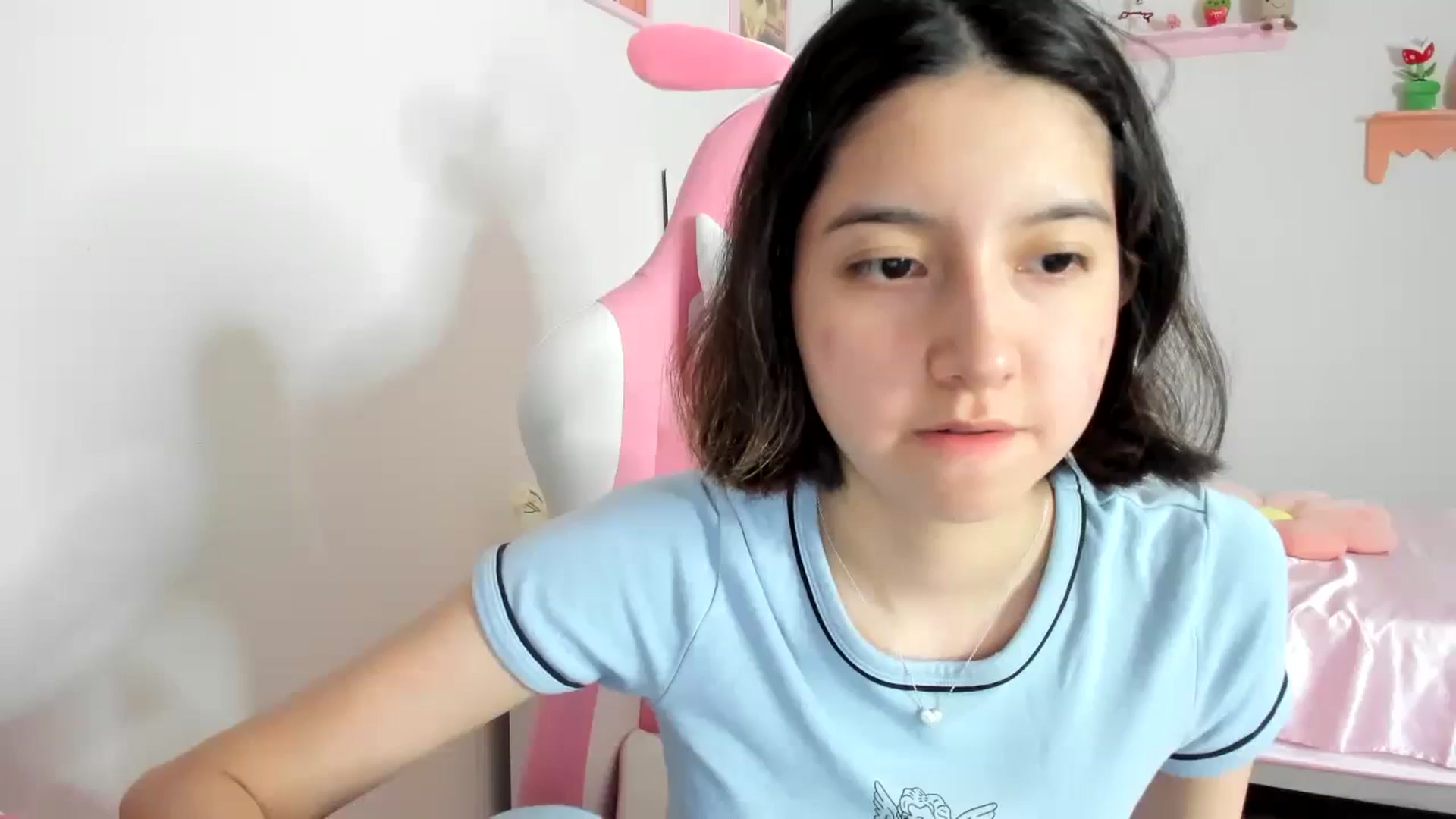 Gallery image thumbnail from Cherrycute666's myfreecams stream on, 08/26/2023, 08:35 image 19 of 20