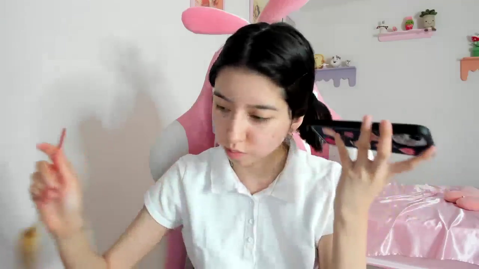 Gallery image thumbnail from Cherrycute666's myfreecams stream on, 08/26/2023, 22:33 image 11 of 20