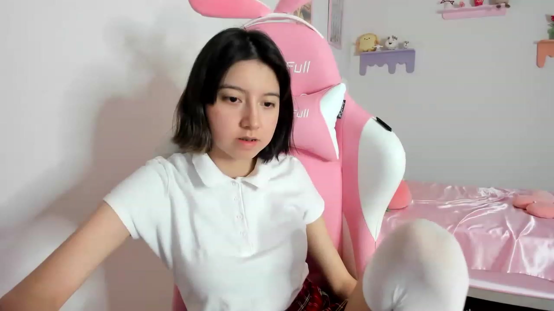 Gallery image thumbnail from Cherrycute666's myfreecams stream on, 08/26/2023, 23:55 image 12 of 20