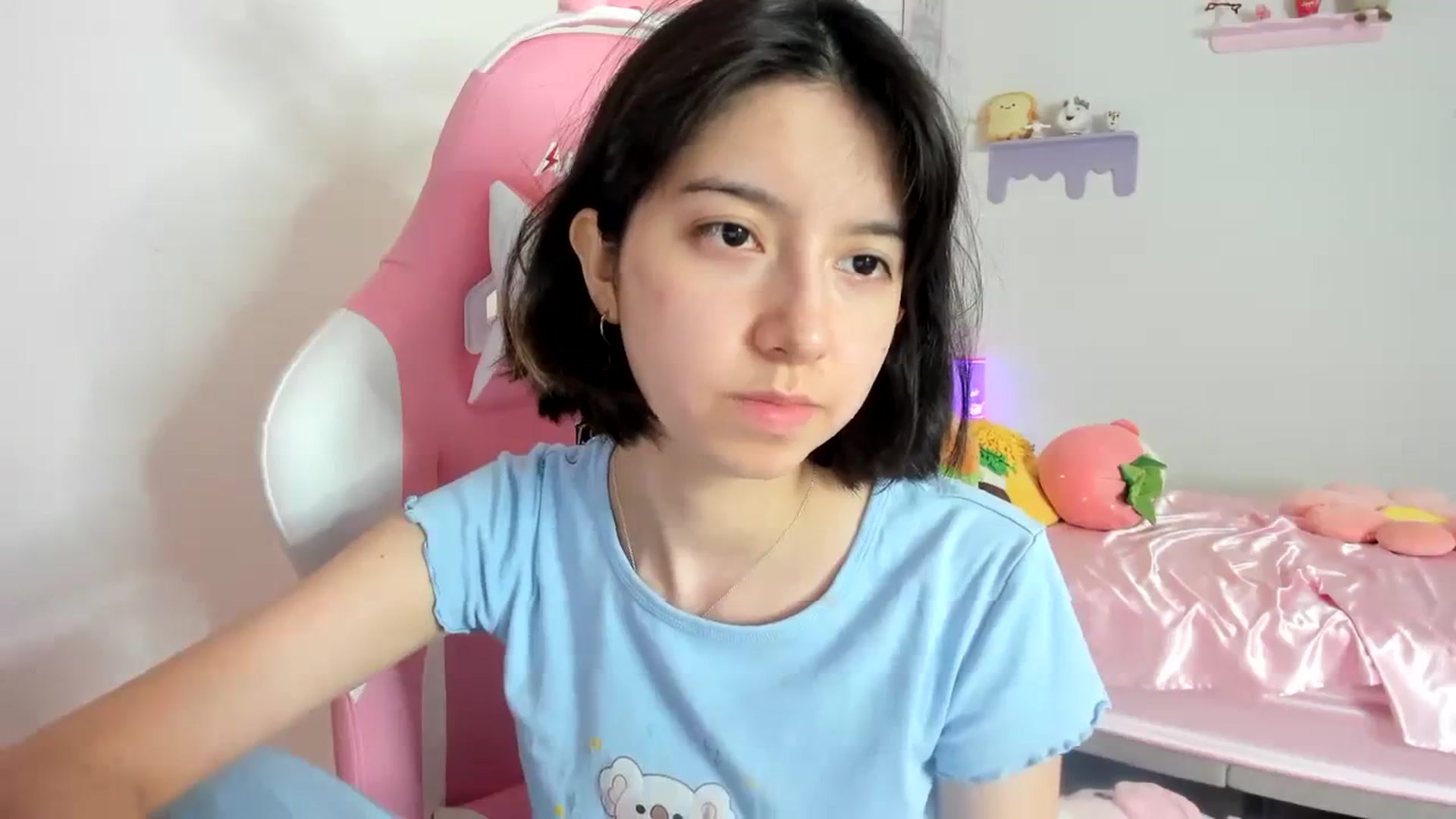 Gallery image thumbnail from Cherrycute666's myfreecams stream on, 08/27/2023, 14:44 image 20 of 20