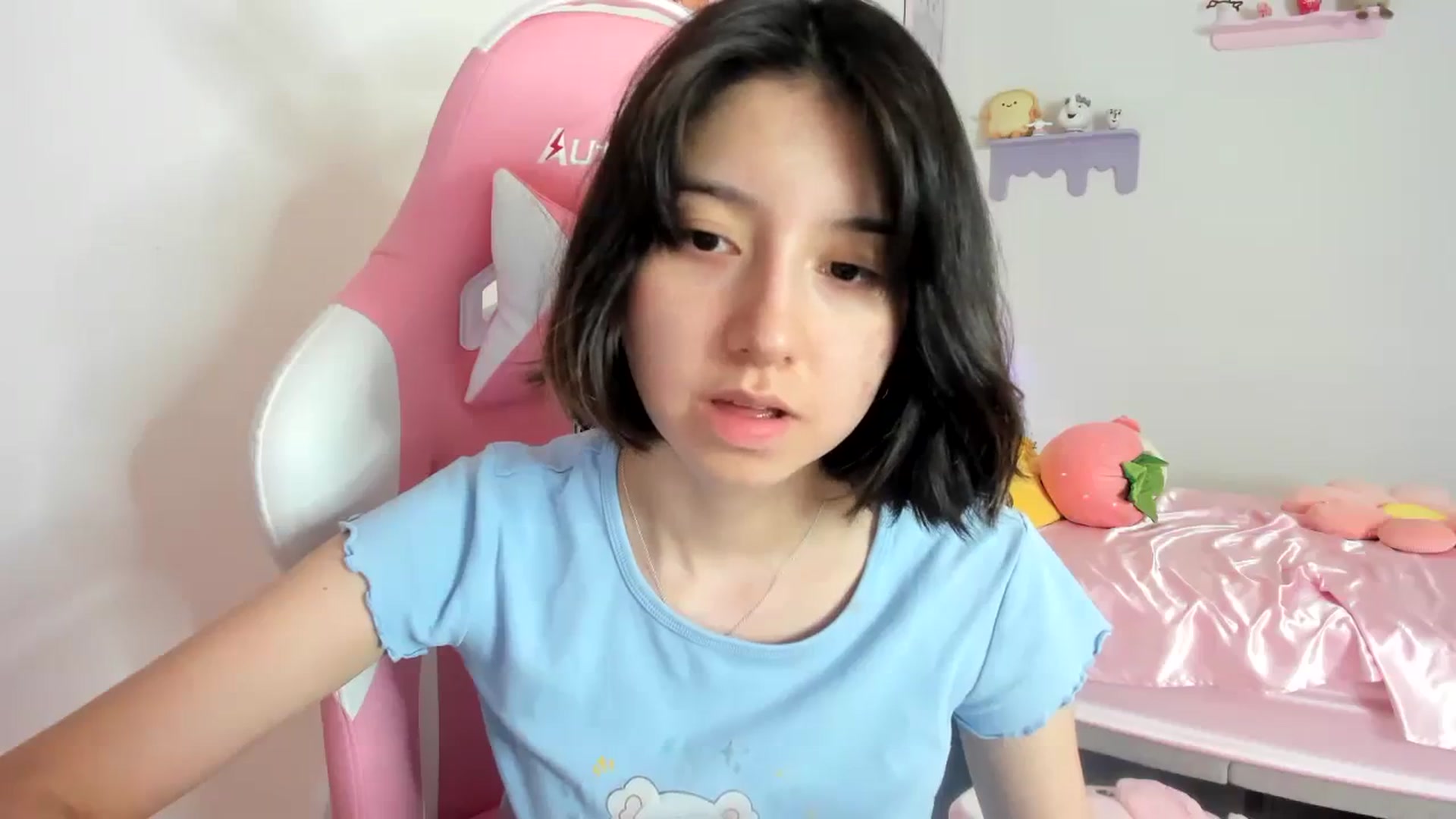 Gallery image thumbnail from Cherrycute666's myfreecams stream on, 08/27/2023, 14:44 image 11 of 20