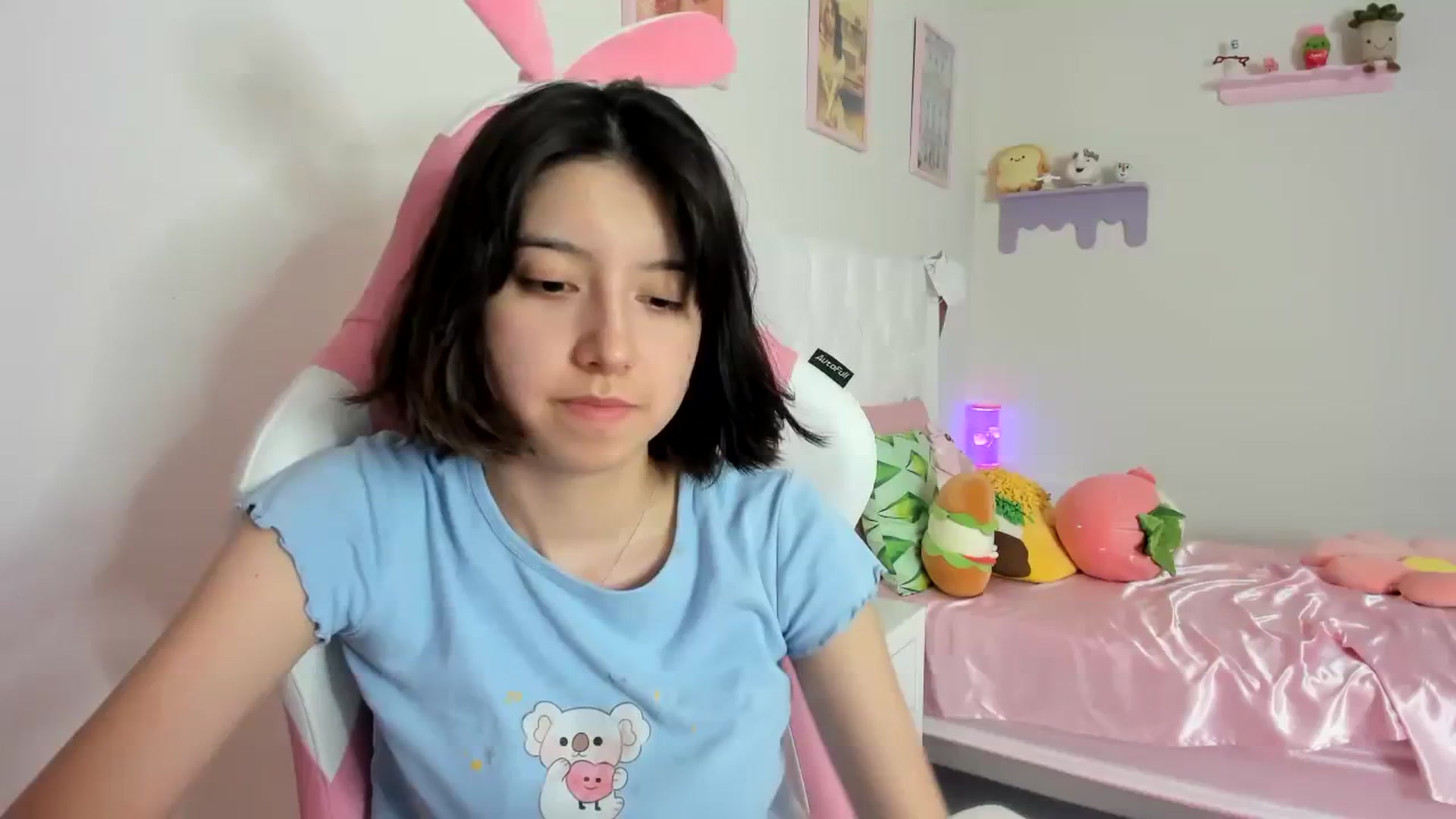 Gallery image thumbnail from Cherrycute666's myfreecams stream on, 08/27/2023, 14:44 image 1 of 20