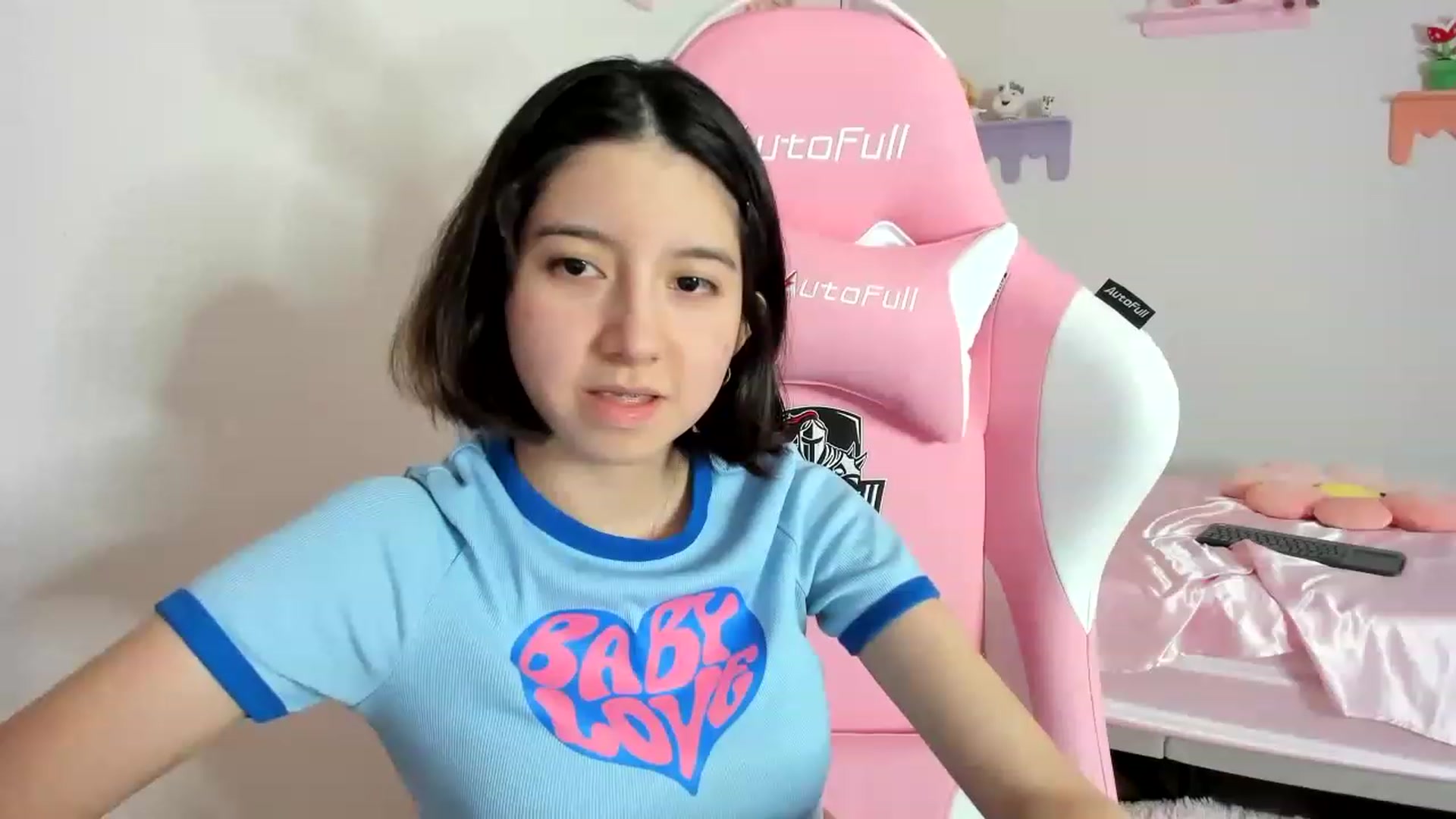 Gallery image thumbnail from Cherrycute666's myfreecams stream on, 08/28/2023, 06:59 image 19 of 20