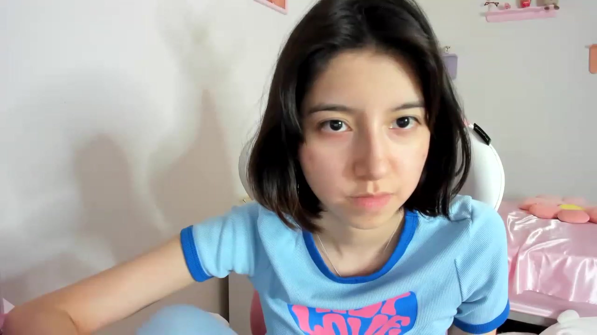 Gallery image thumbnail from Cherrycute666's myfreecams stream on, 08/29/2023, 04:04 image 18 of 20