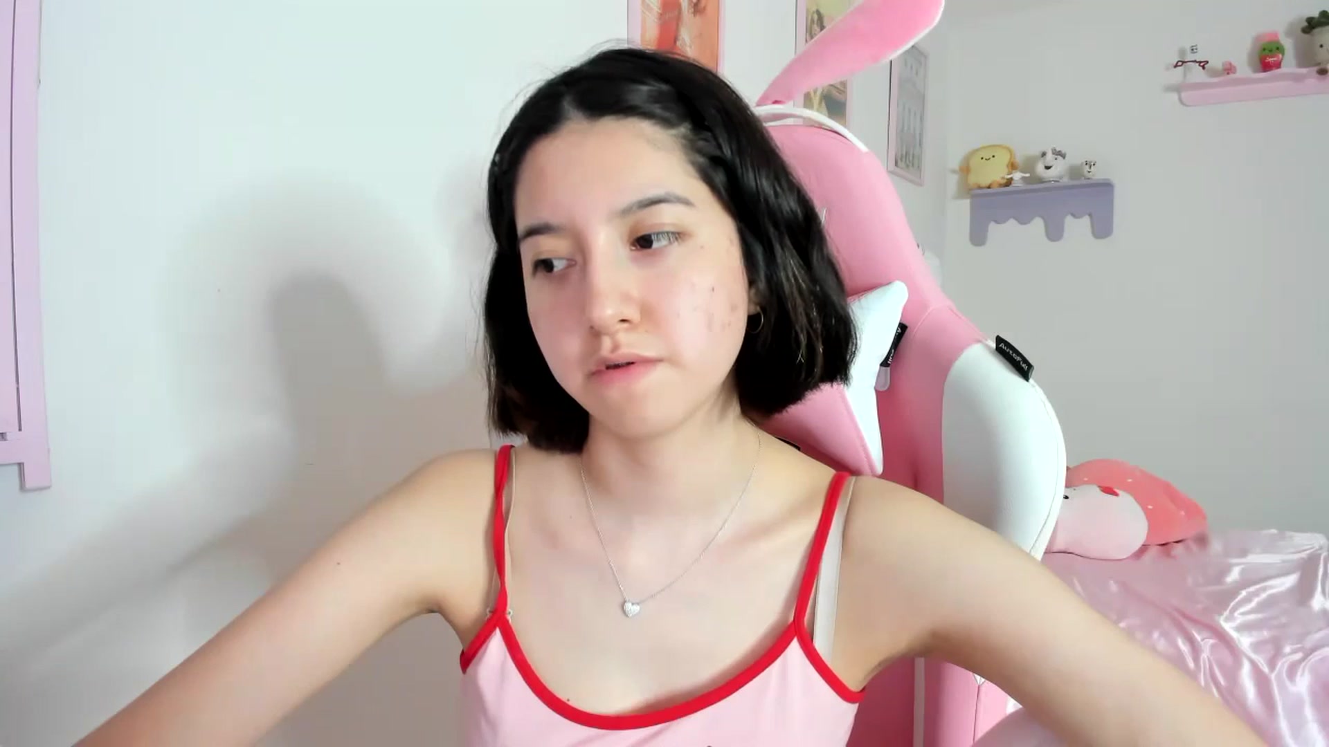Gallery image thumbnail from Cherrycute666's myfreecams stream on, 08/31/2023, 05:05 image 14 of 20