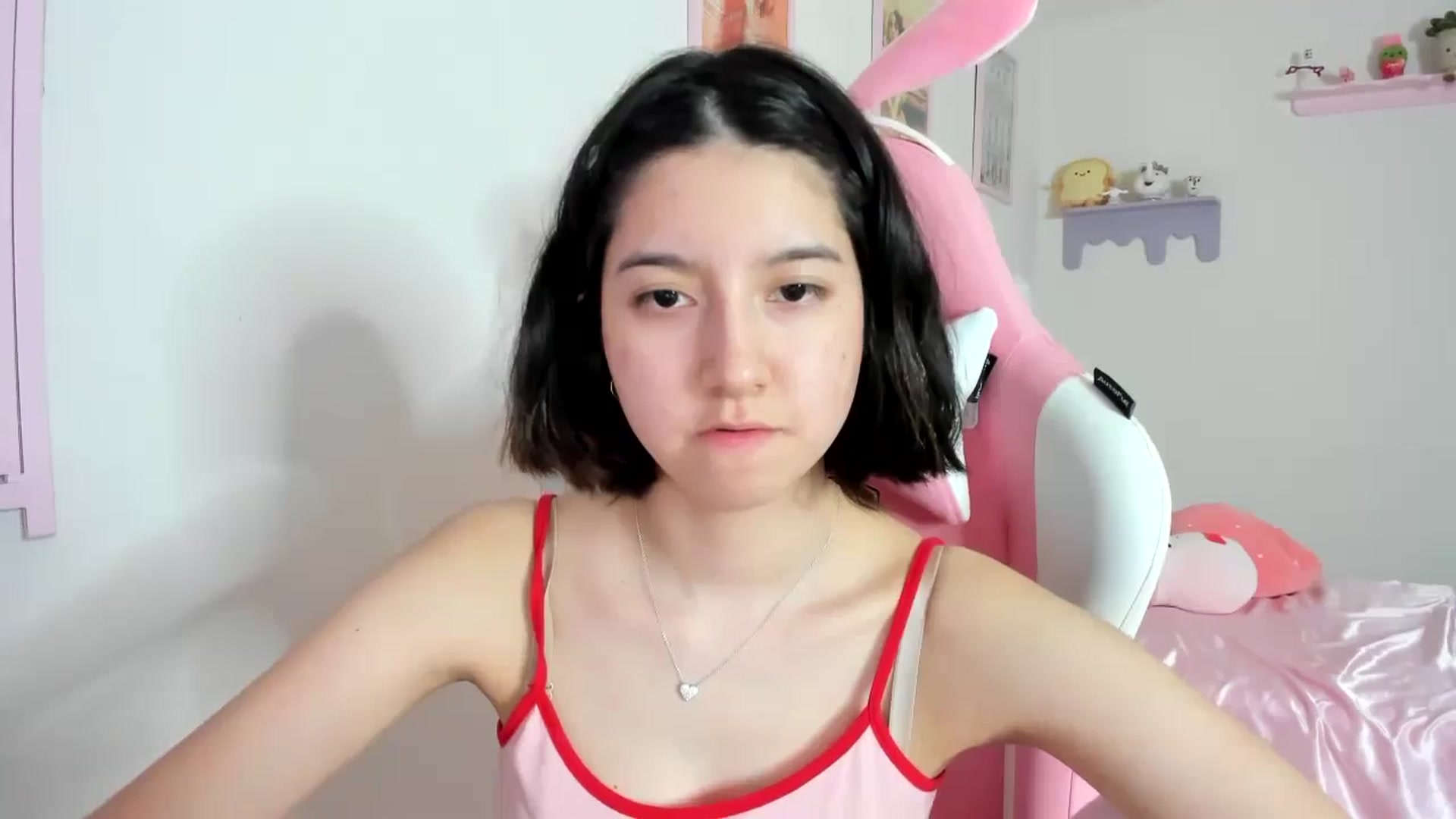 Gallery image thumbnail from Cherrycute666's myfreecams stream on, 08/31/2023, 05:05 image 17 of 20