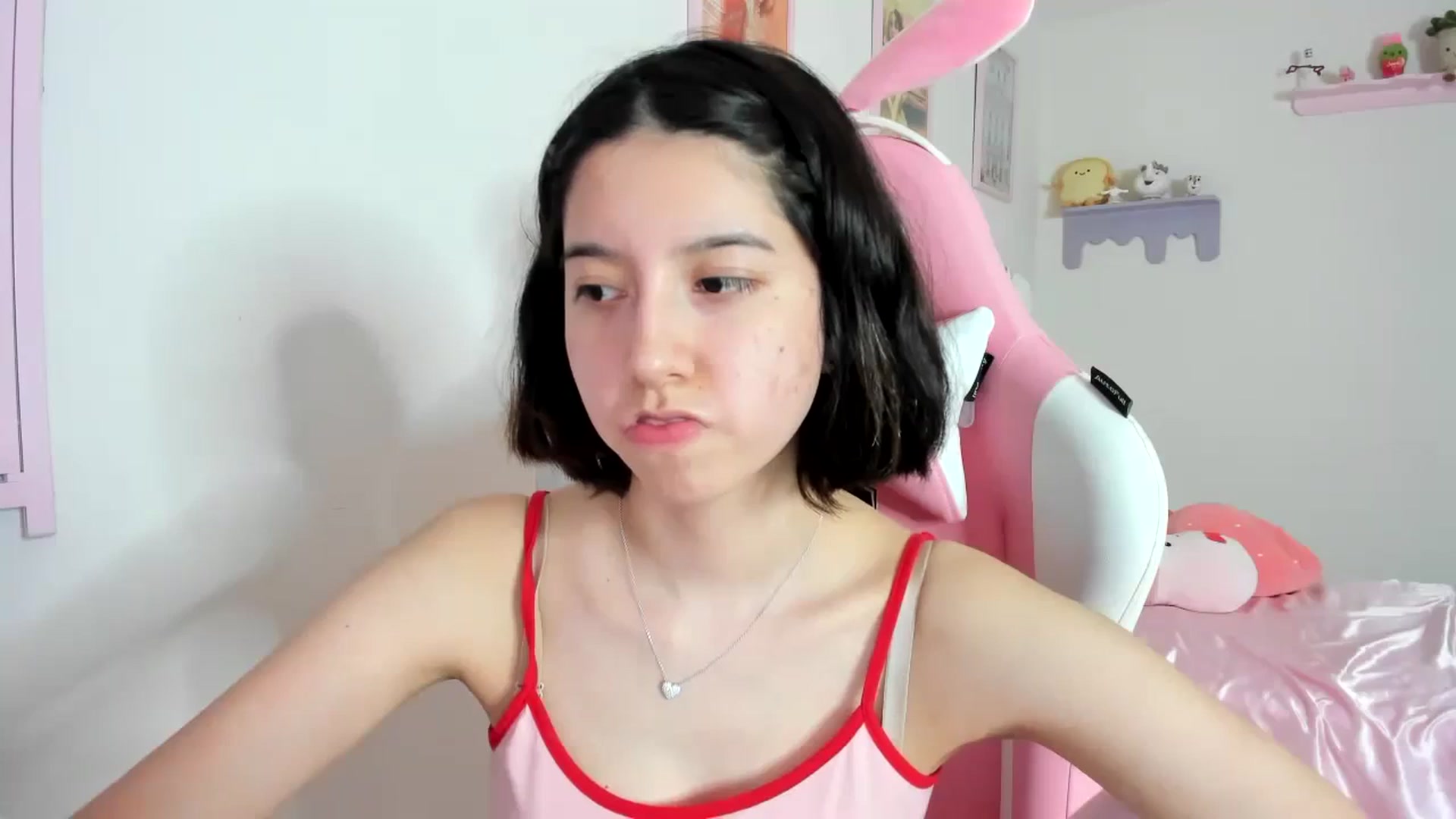 Gallery image thumbnail from Cherrycute666's myfreecams stream on, 08/31/2023, 05:05 image 15 of 20