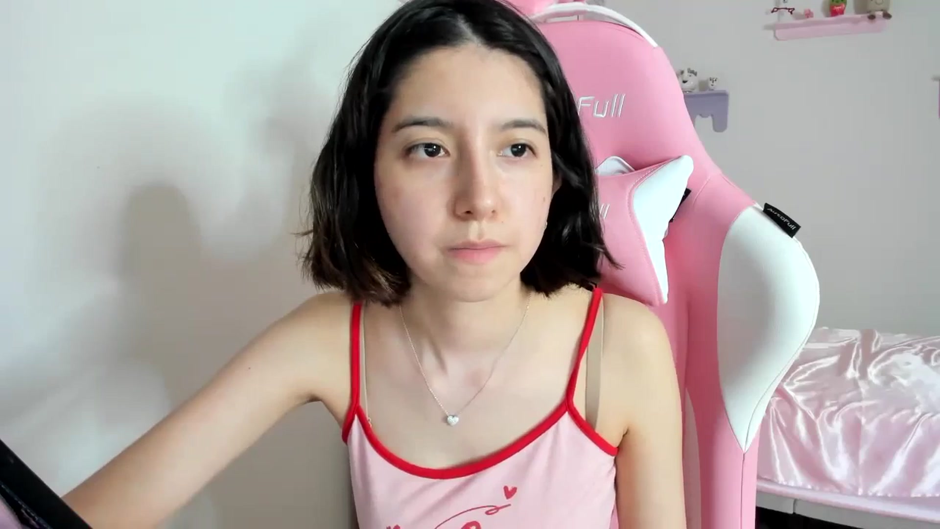 Gallery image thumbnail from Cherrycute666's myfreecams stream on, 08/31/2023, 06:49 image 16 of 20