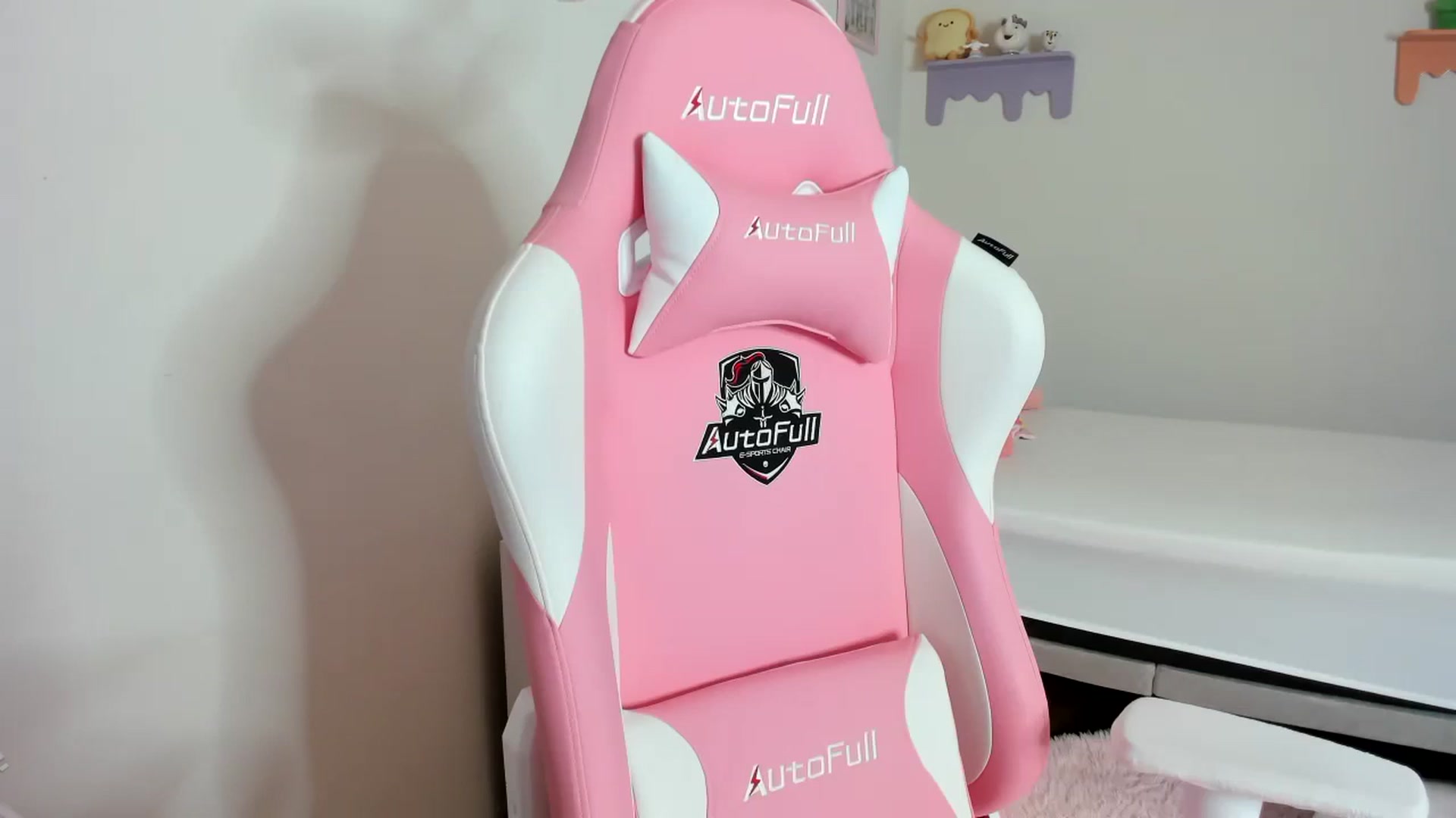 Gallery image thumbnail from Cherrycute666's myfreecams stream on, 09/03/2023, 14:59 image 5 of 20