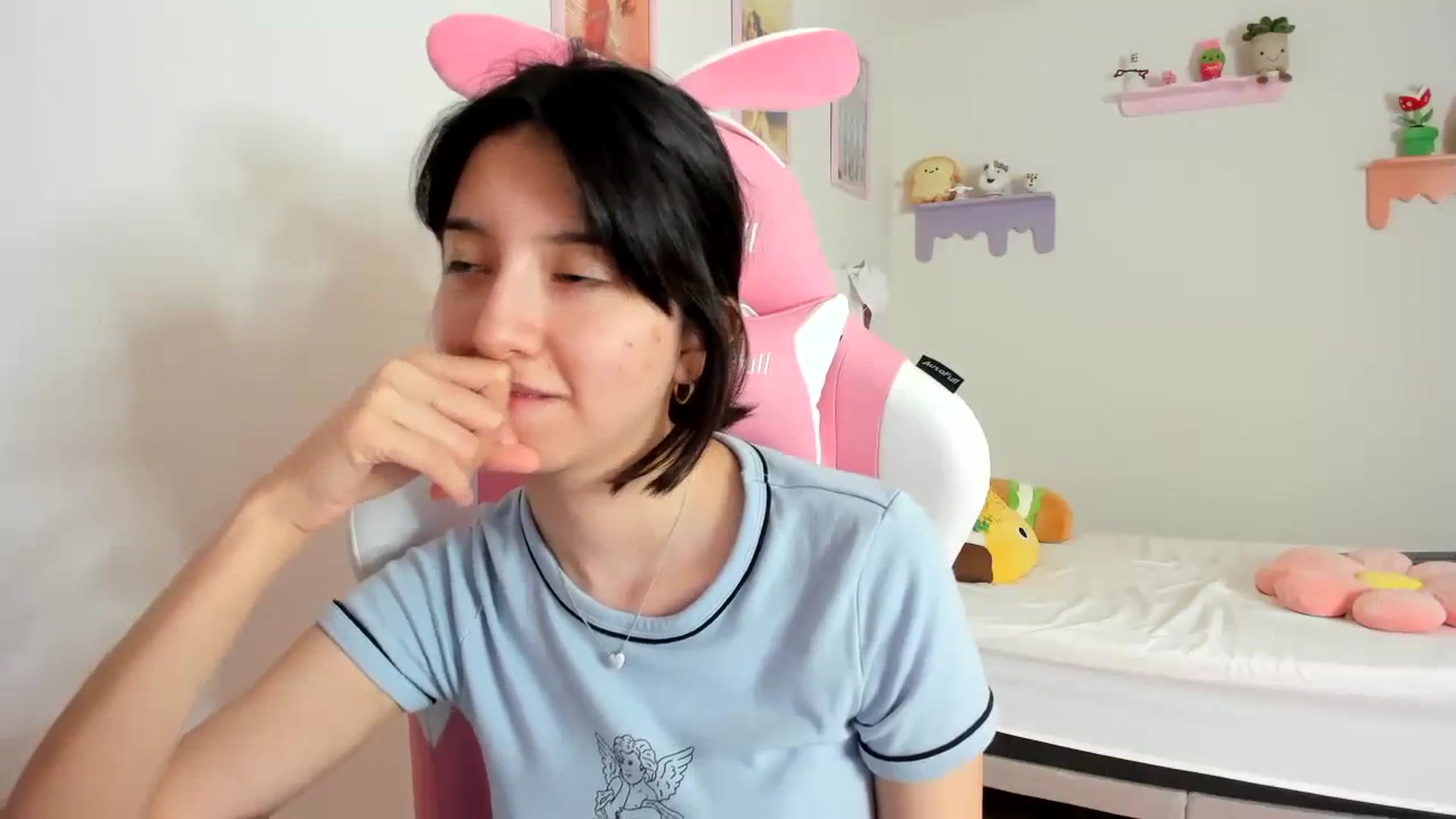 Gallery image thumbnail from Cherrycute666's myfreecams stream on, 09/05/2023, 18:50 image 20 of 20