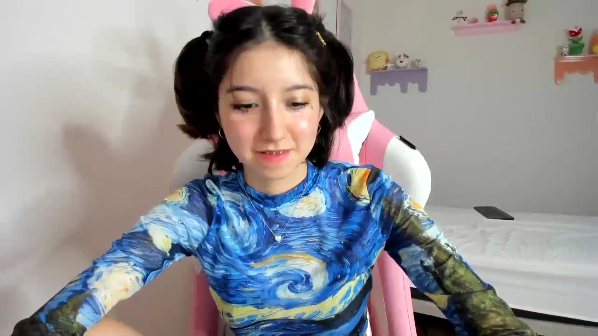 Gallery image thumbnail from Cherrycute666's myfreecams stream on, 09/09/2023, 01:58 image 18 of 20