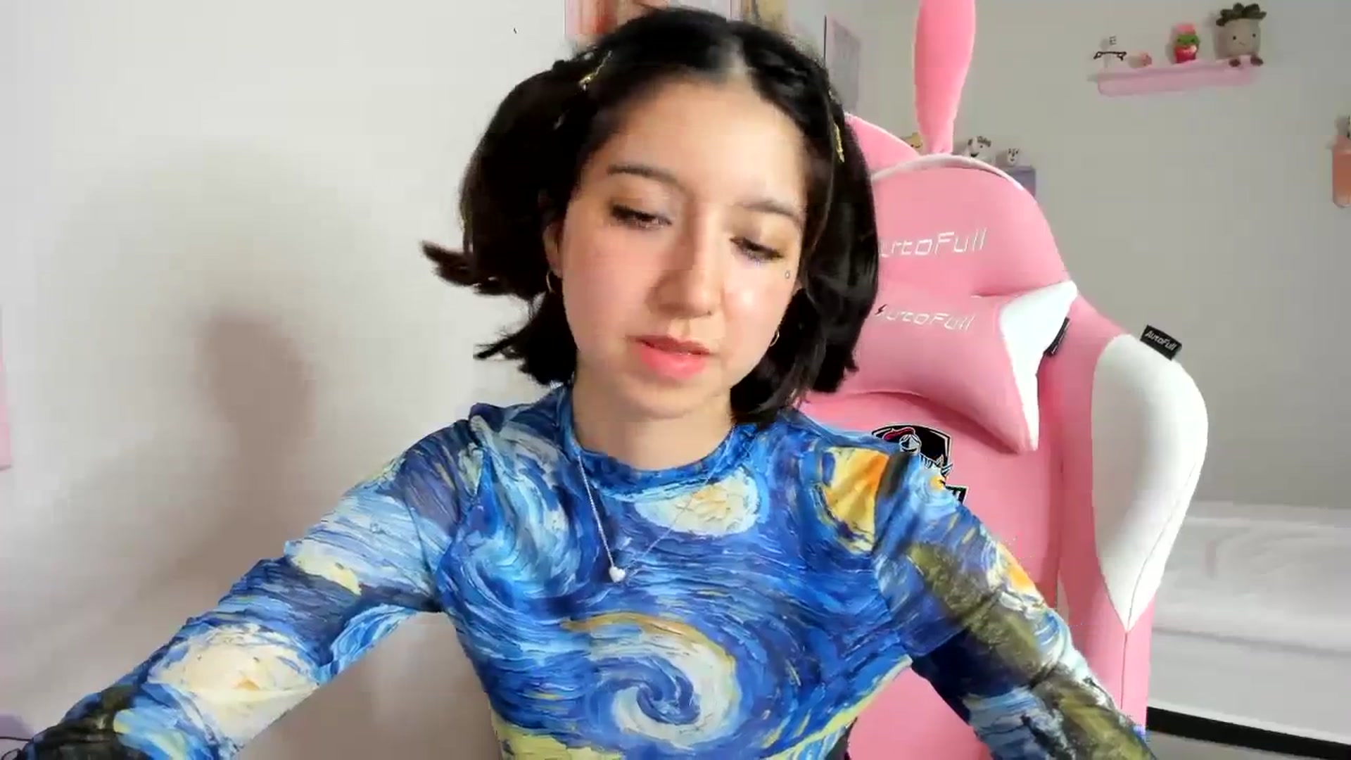 Gallery image thumbnail from Cherrycute666's myfreecams stream on, 09/09/2023, 08:00 image 17 of 20