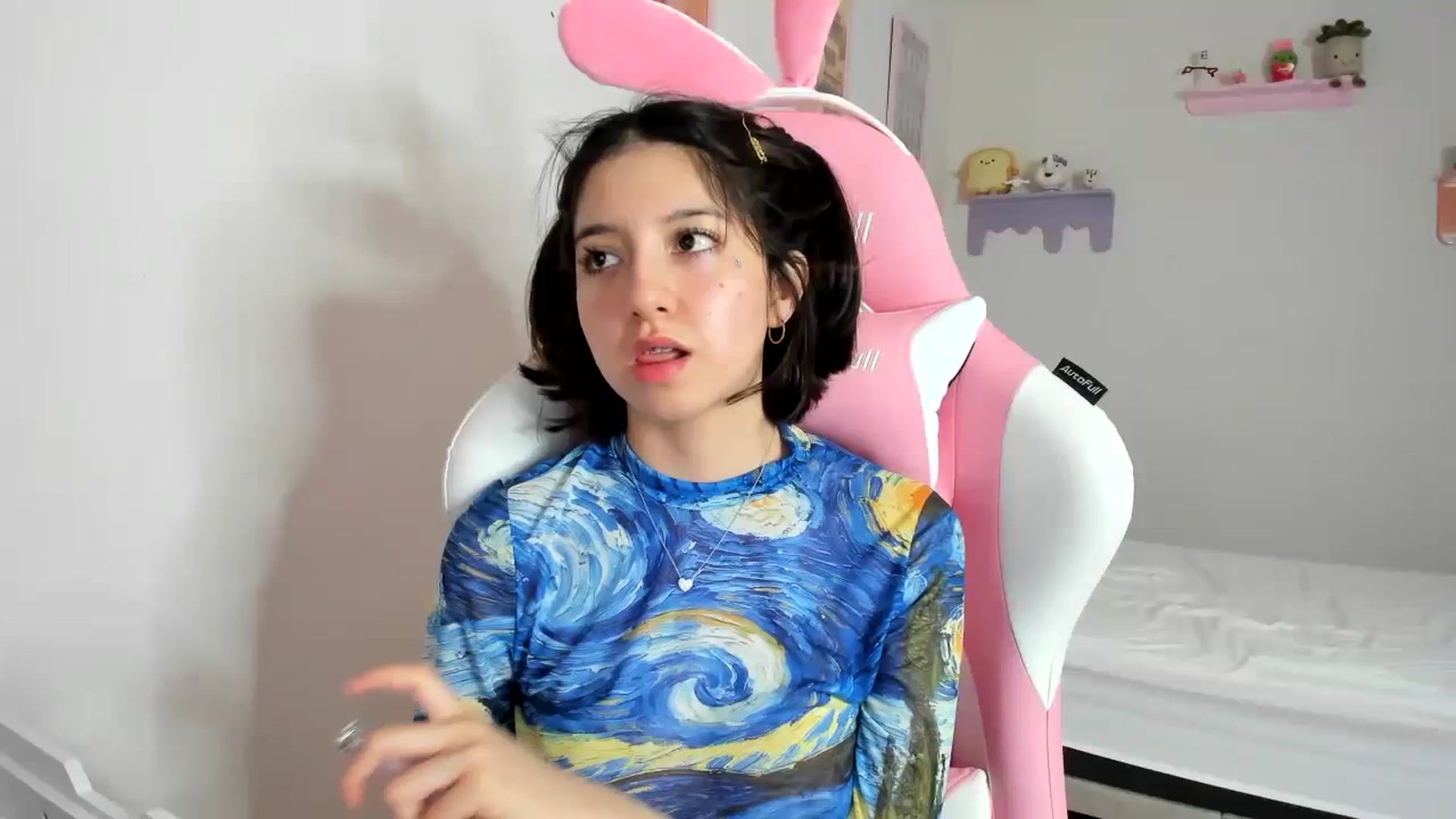 Gallery image thumbnail from Cherrycute666's myfreecams stream on, 09/09/2023, 09:44 image 9 of 20