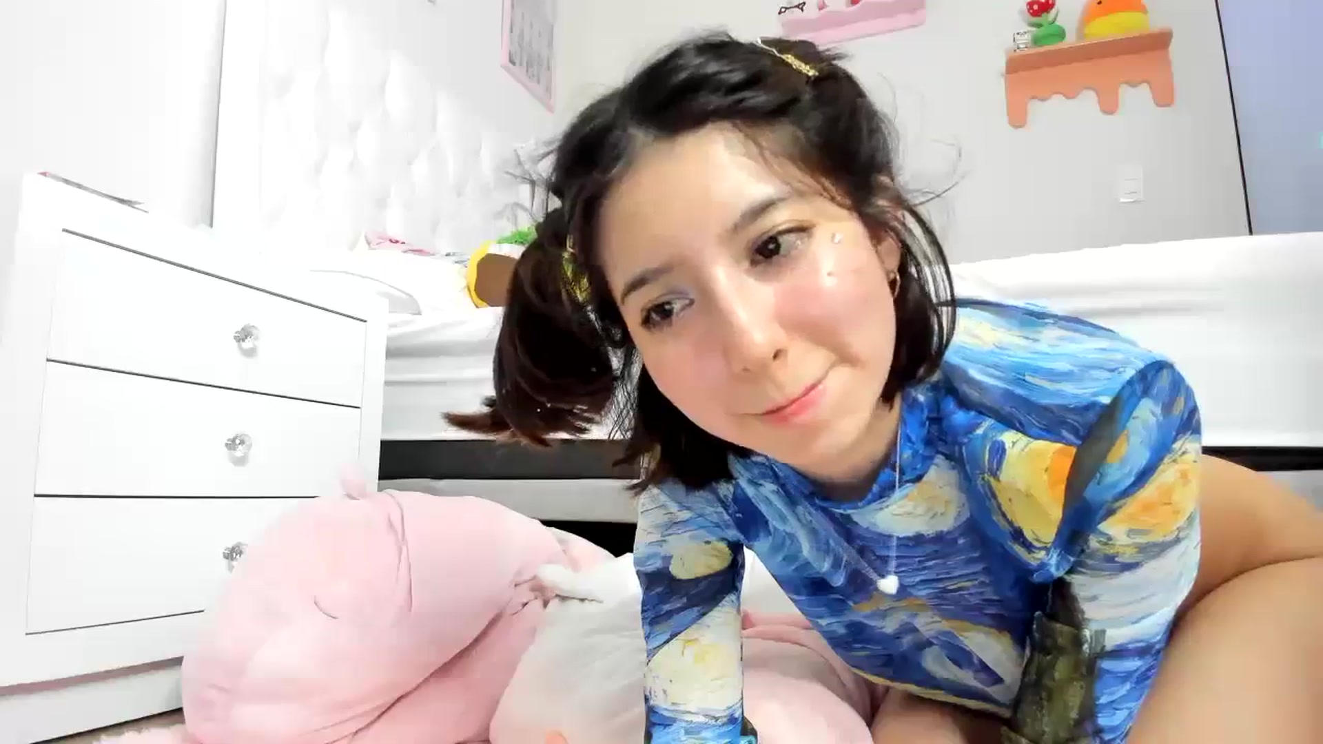Gallery image thumbnail from Cherrycute666's myfreecams stream on, 09/09/2023, 10:27 image 7 of 20