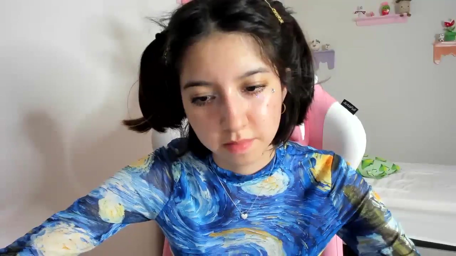 Gallery image thumbnail from Cherrycute666's myfreecams stream on, 09/09/2023, 11:03 image 11 of 20