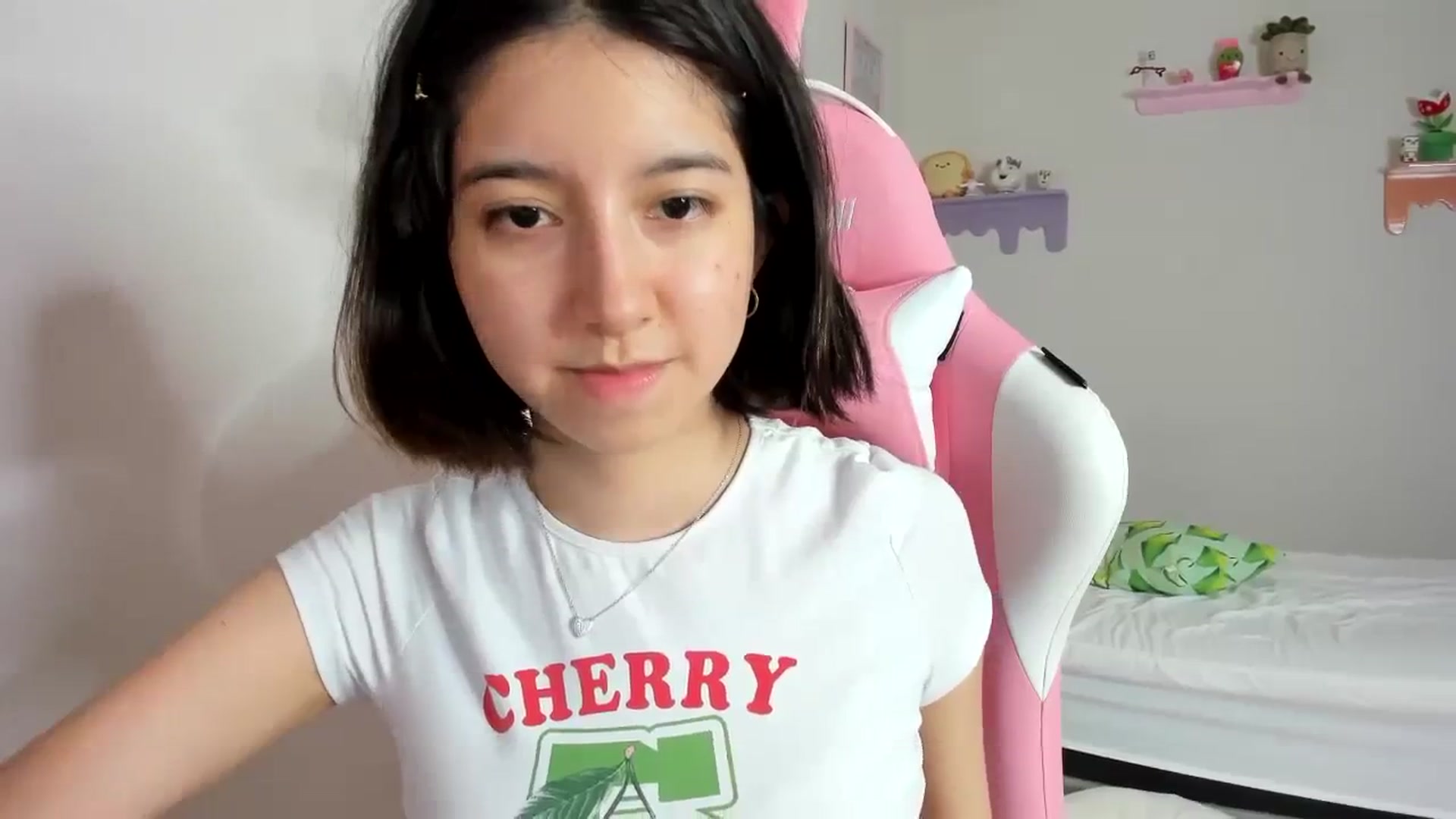 Gallery image thumbnail from Cherrycute666's myfreecams stream on, 09/10/2023, 04:47 image 20 of 20