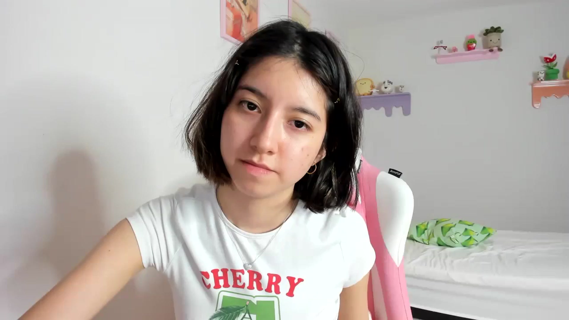 Gallery image thumbnail from Cherrycute666's myfreecams stream on, 09/10/2023, 08:22 image 1 of 20