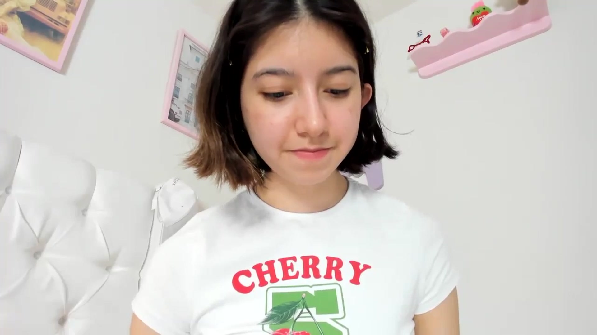 Gallery image thumbnail from Cherrycute666's myfreecams stream on, 09/10/2023, 10:18 image 5 of 20