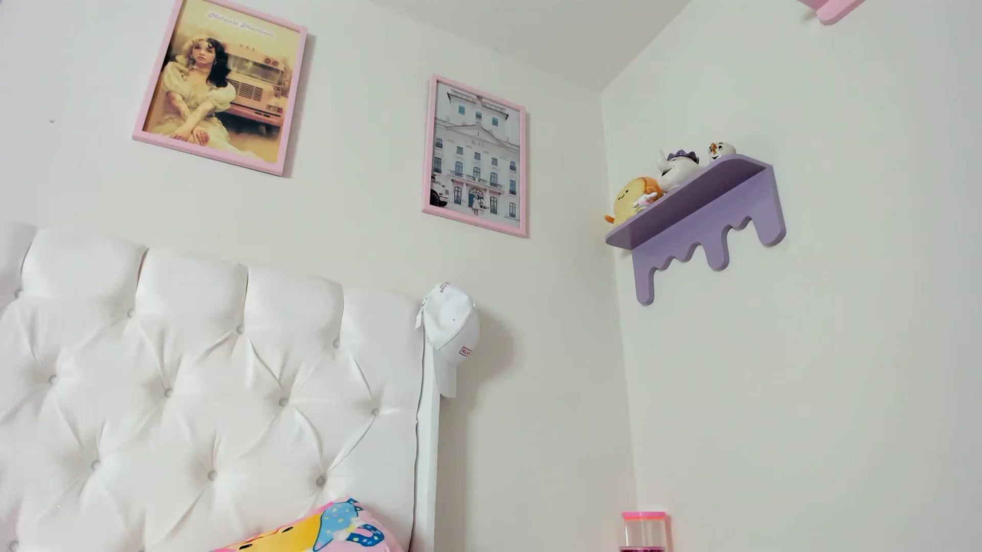 Gallery image thumbnail from Cherrycute666's myfreecams stream on, 09/10/2023, 16:19 image 7 of 20