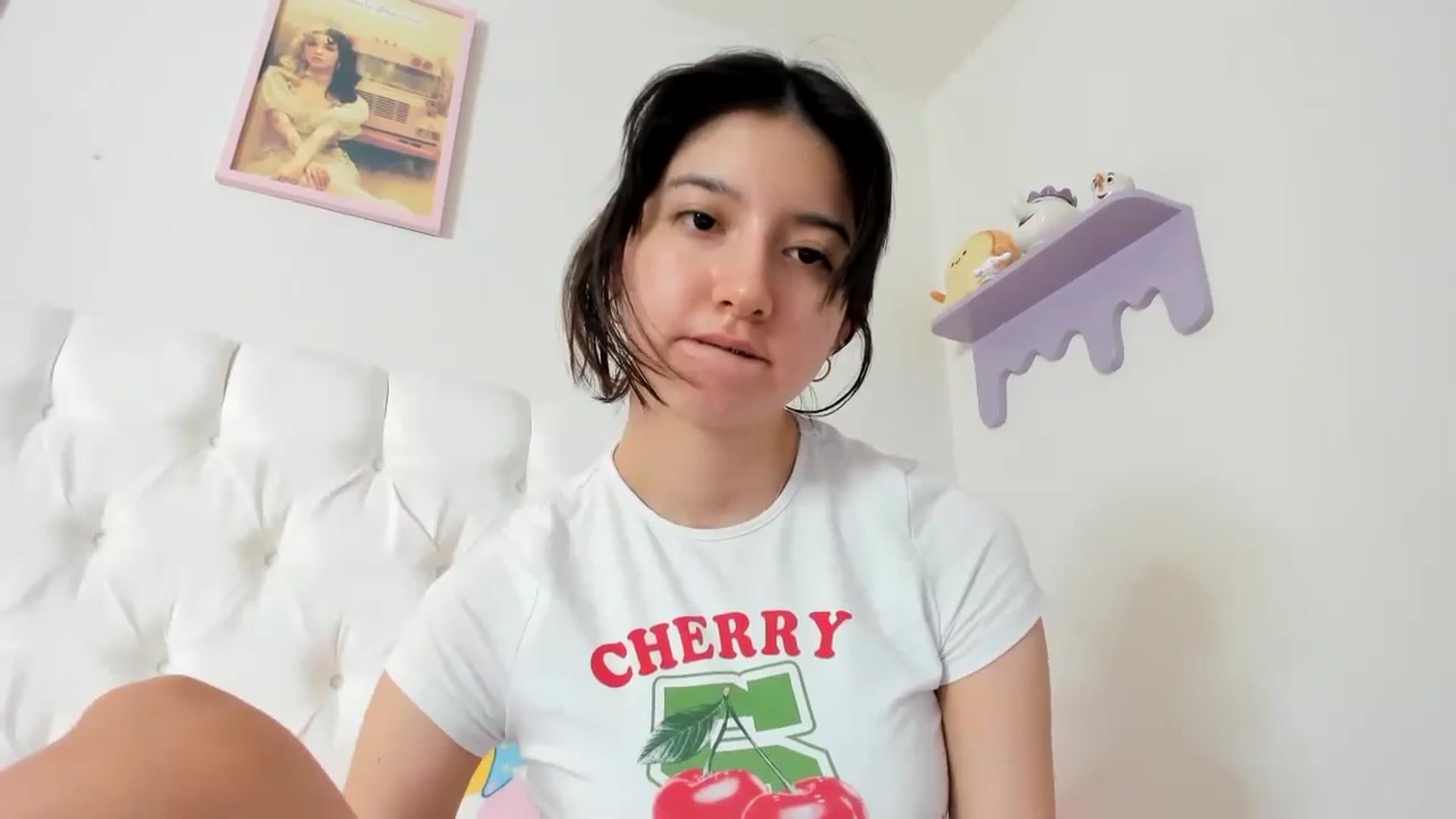 Gallery image thumbnail from Cherrycute666's myfreecams stream on, 09/10/2023, 16:19 image 15 of 20