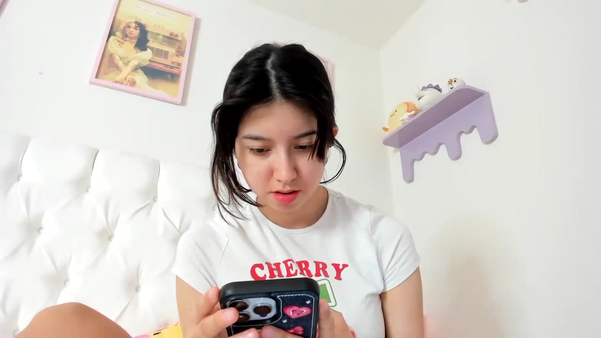 Gallery image thumbnail from Cherrycute666's myfreecams stream on, 09/10/2023, 16:19 image 16 of 20