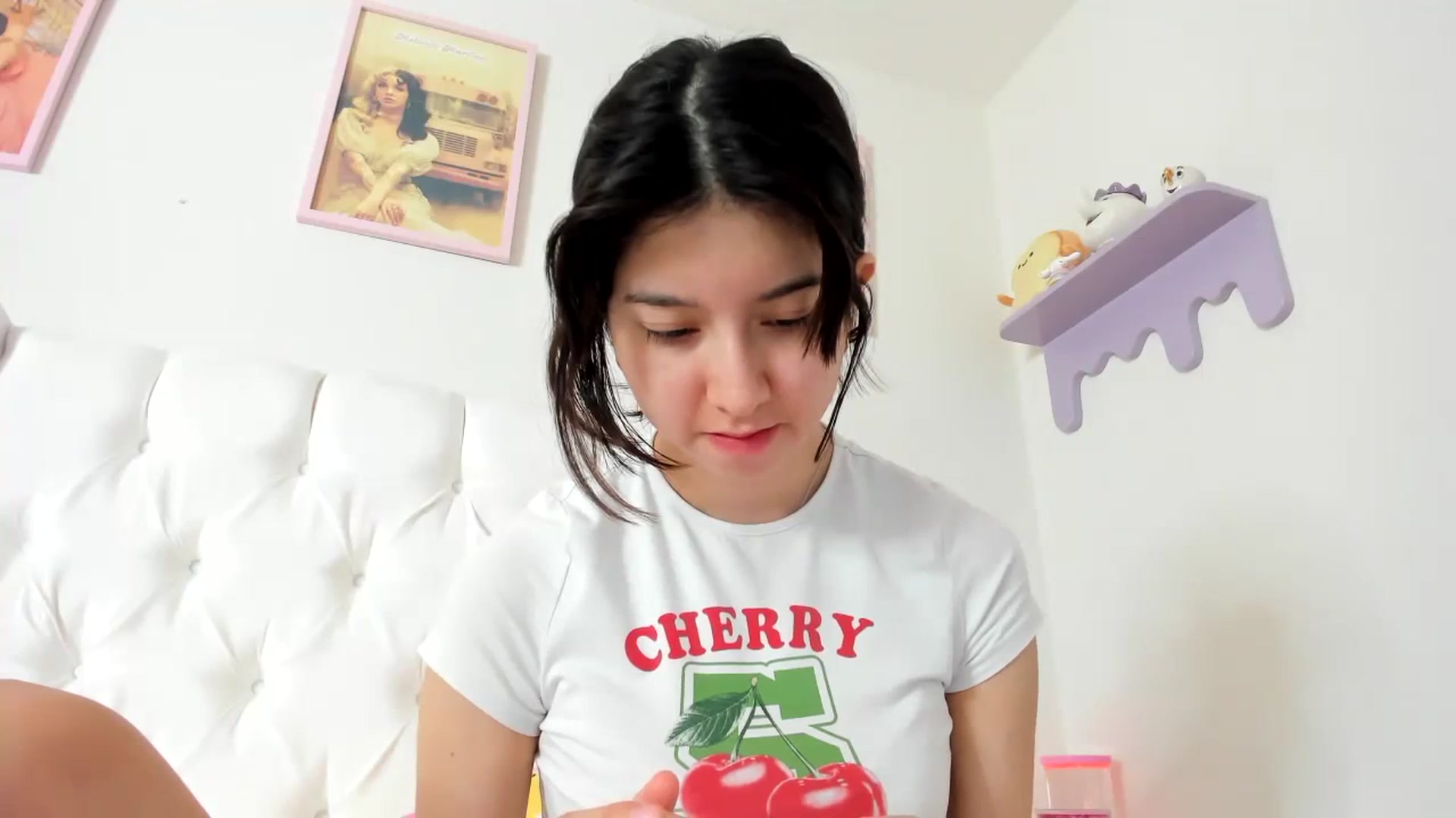 Gallery image thumbnail from Cherrycute666's myfreecams stream on, 09/10/2023, 16:19 image 19 of 20