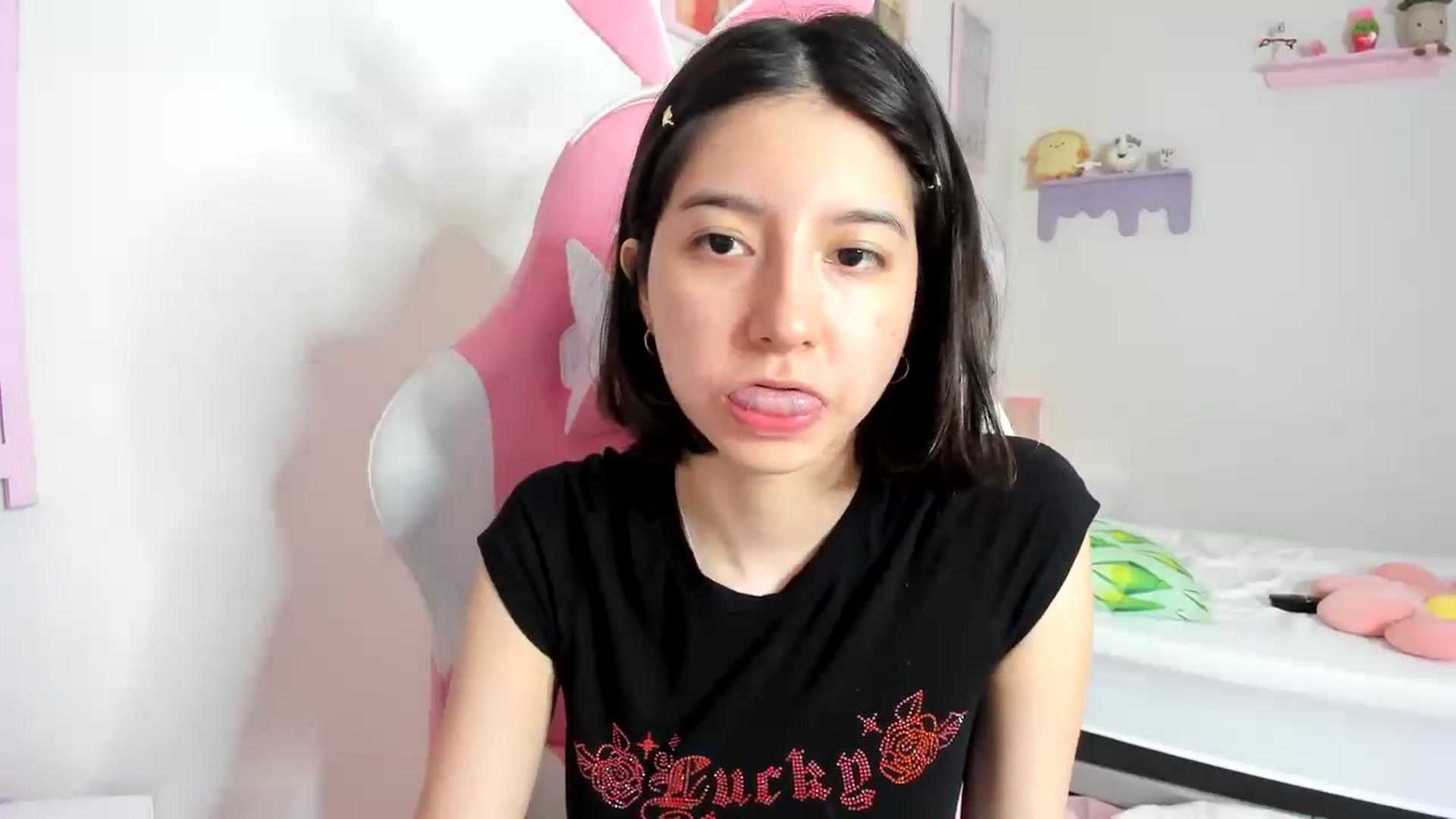 Gallery image thumbnail from Cherrycute666's myfreecams stream on, 09/11/2023, 04:38 image 4 of 20