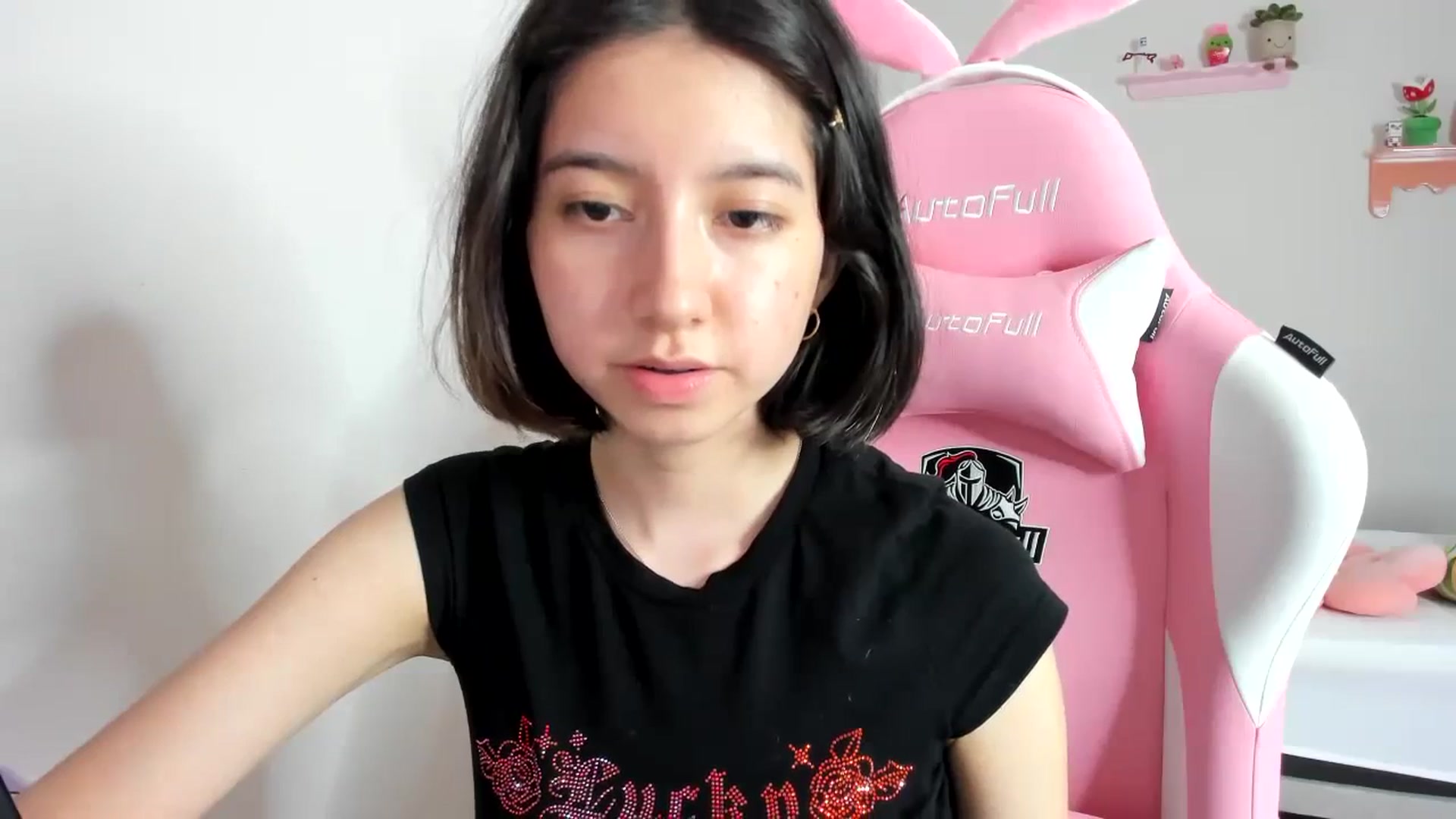 Gallery image thumbnail from Cherrycute666's myfreecams stream on, 09/11/2023, 04:38 image 20 of 20