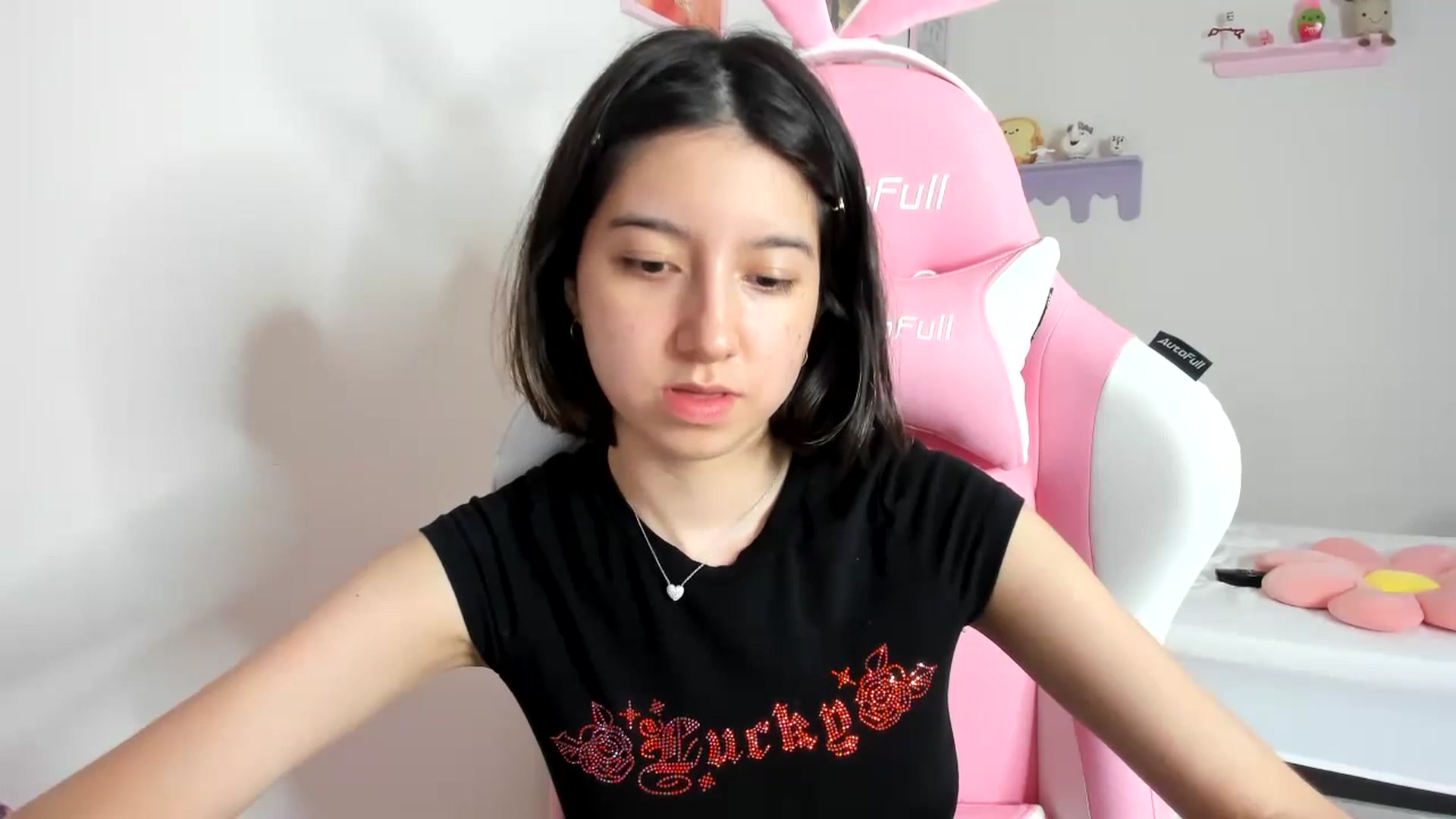 Gallery image thumbnail from Cherrycute666's myfreecams stream on, 09/11/2023, 04:38 image 8 of 20