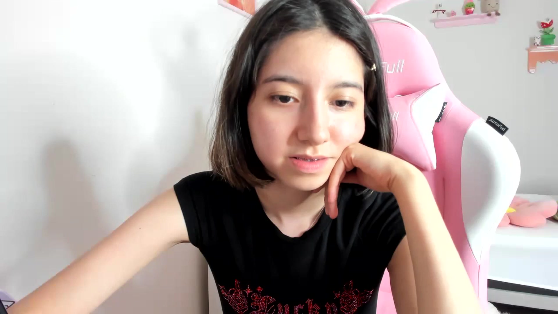 Gallery image thumbnail from Cherrycute666's myfreecams stream on, 09/11/2023, 04:38 image 19 of 20