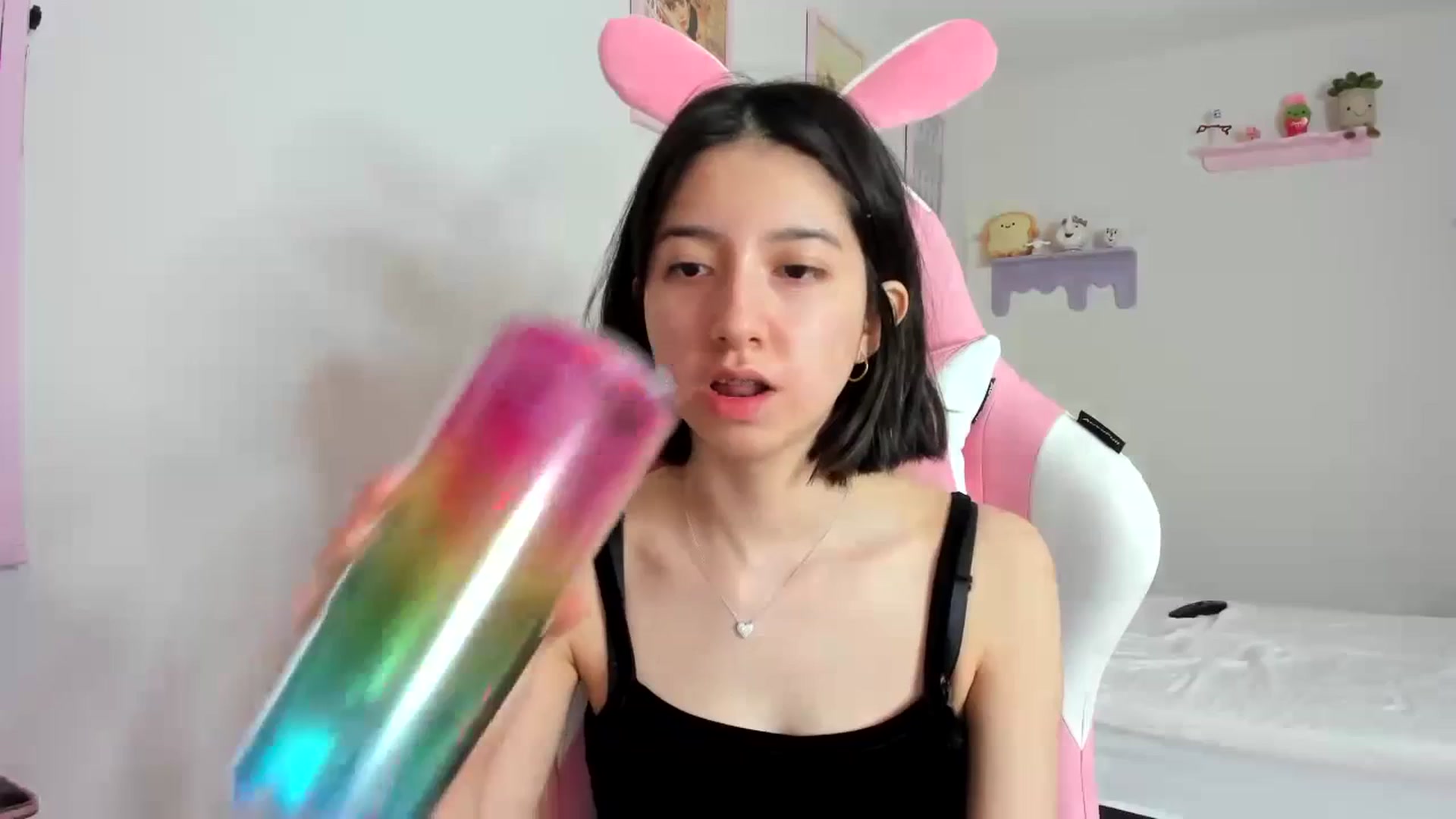 Gallery image thumbnail from Cherrycute666's myfreecams stream on, 09/11/2023, 22:32 image 1 of 20