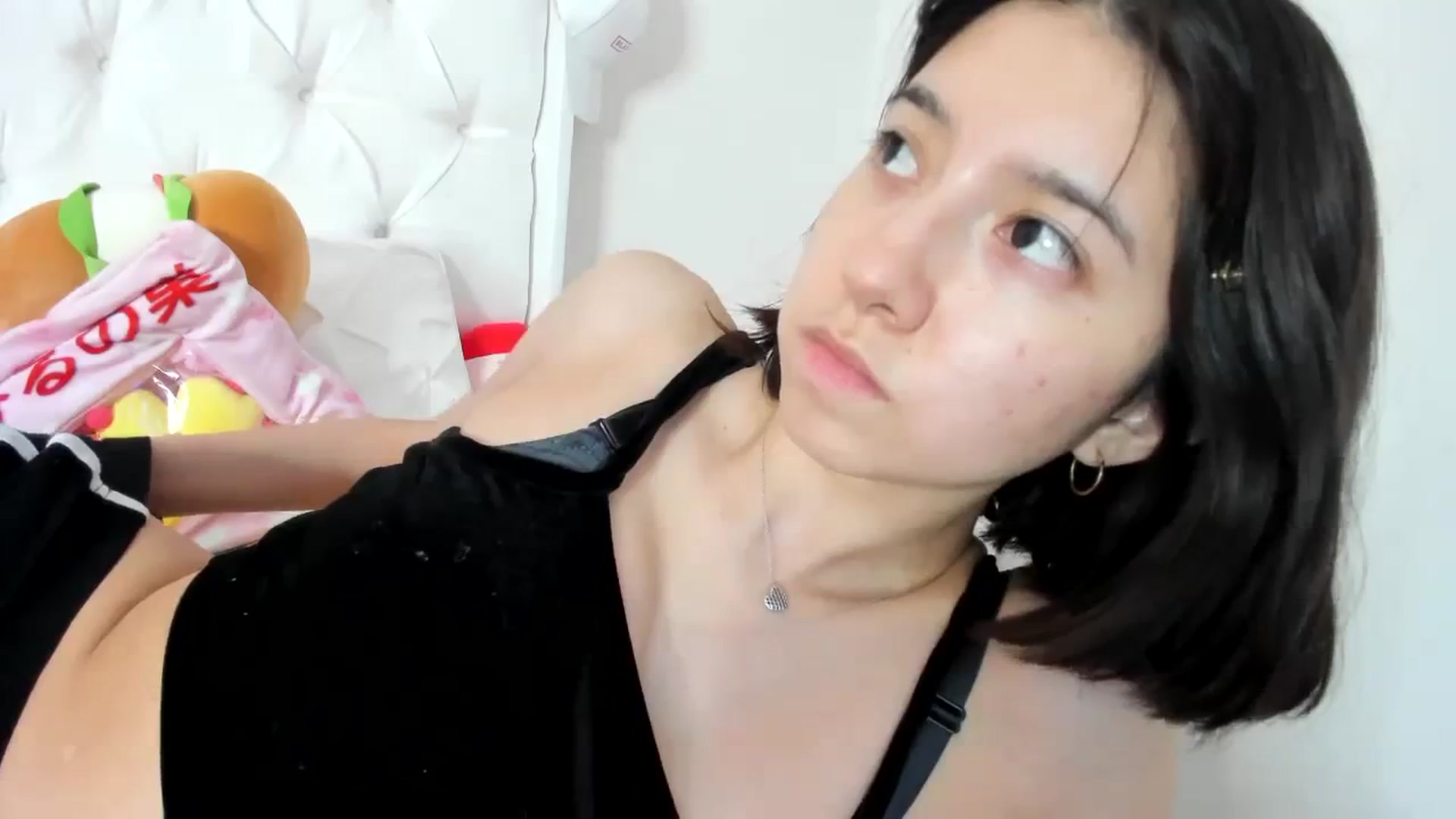Gallery image thumbnail from Cherrycute666's myfreecams stream on, 09/12/2023, 06:30 image 17 of 20