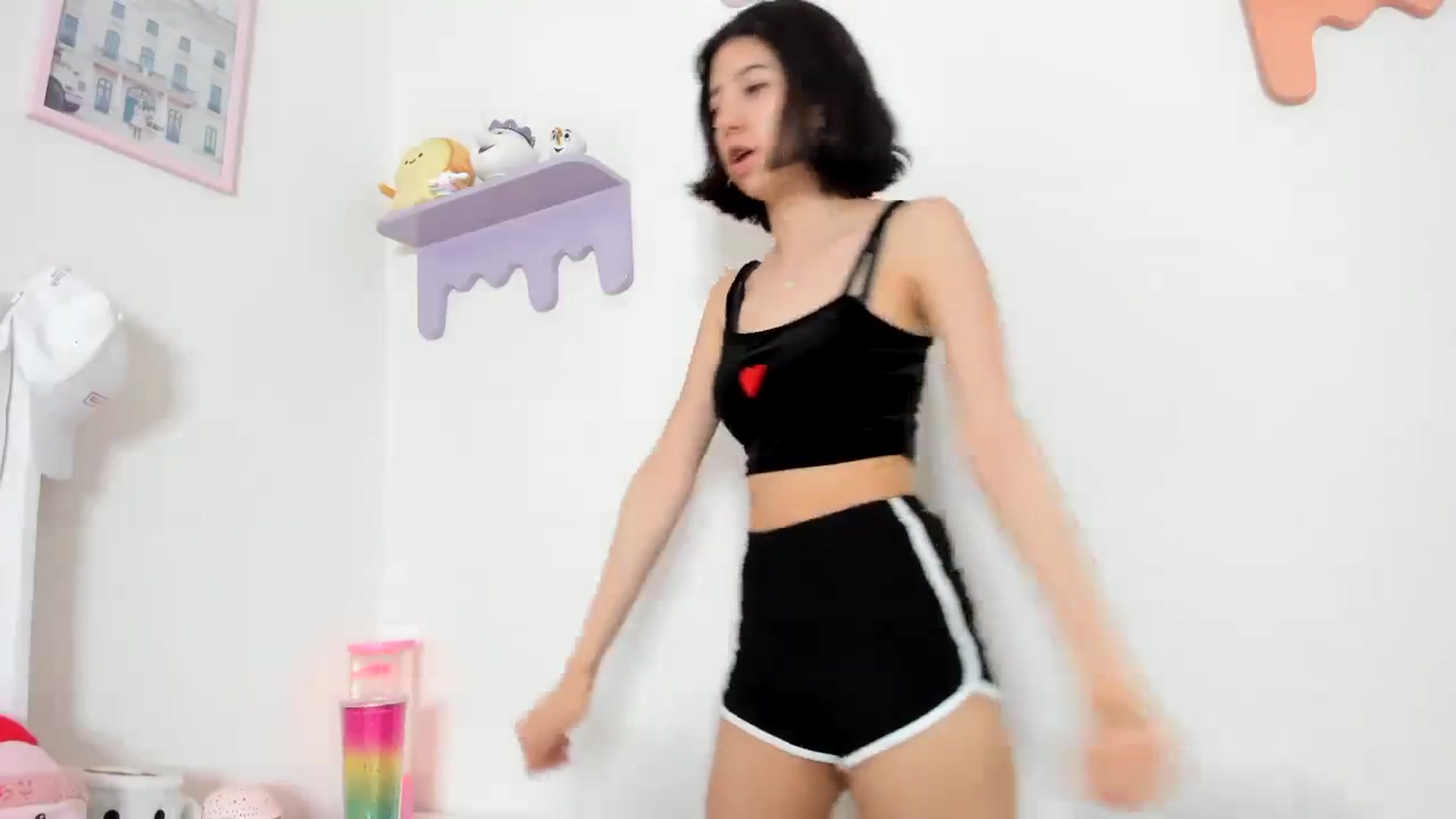 Gallery image thumbnail from Cherrycute666's myfreecams stream on, 09/12/2023, 06:30 image 14 of 20
