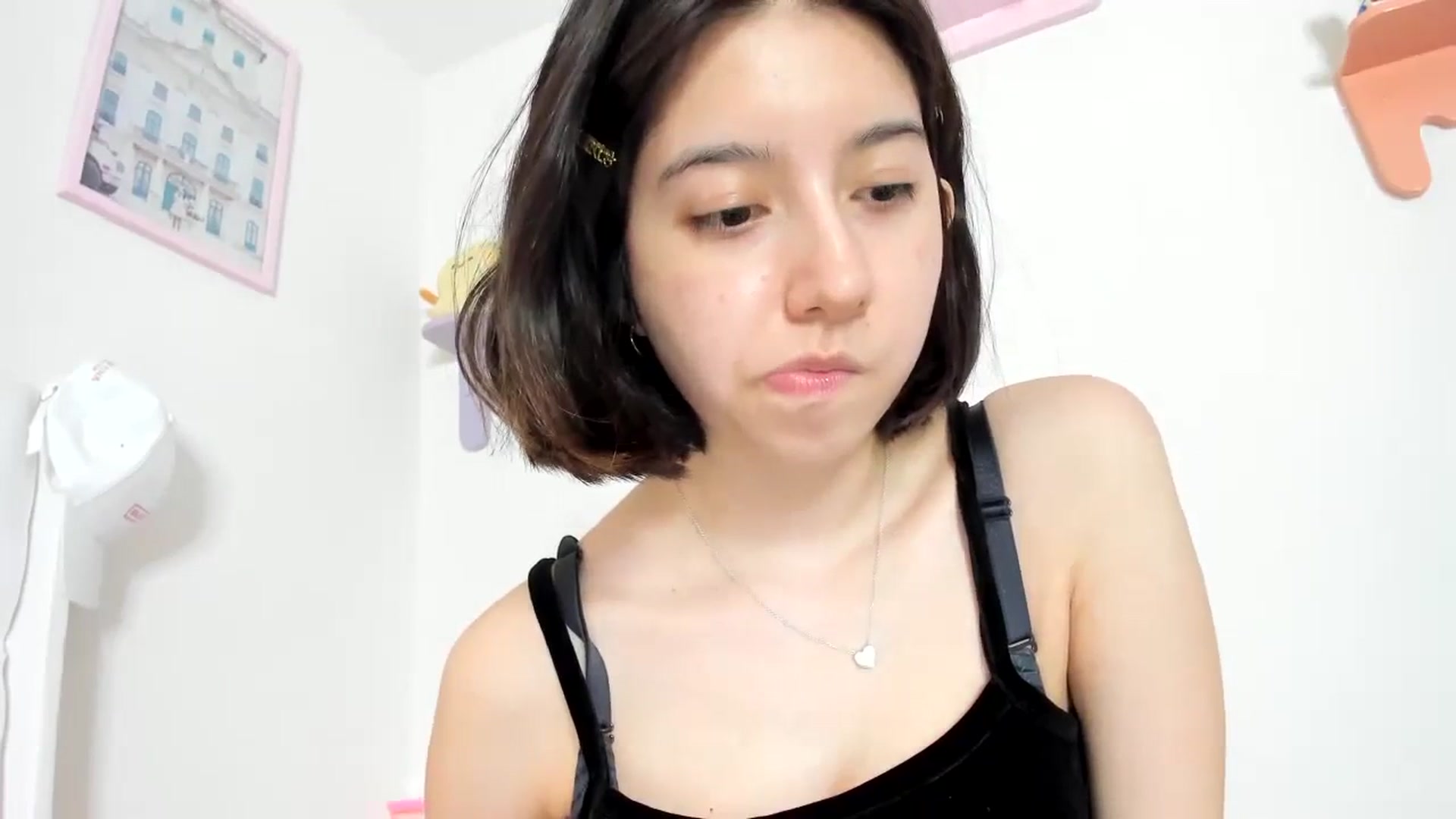 Gallery image thumbnail from Cherrycute666's myfreecams stream on, 09/12/2023, 06:30 image 18 of 20