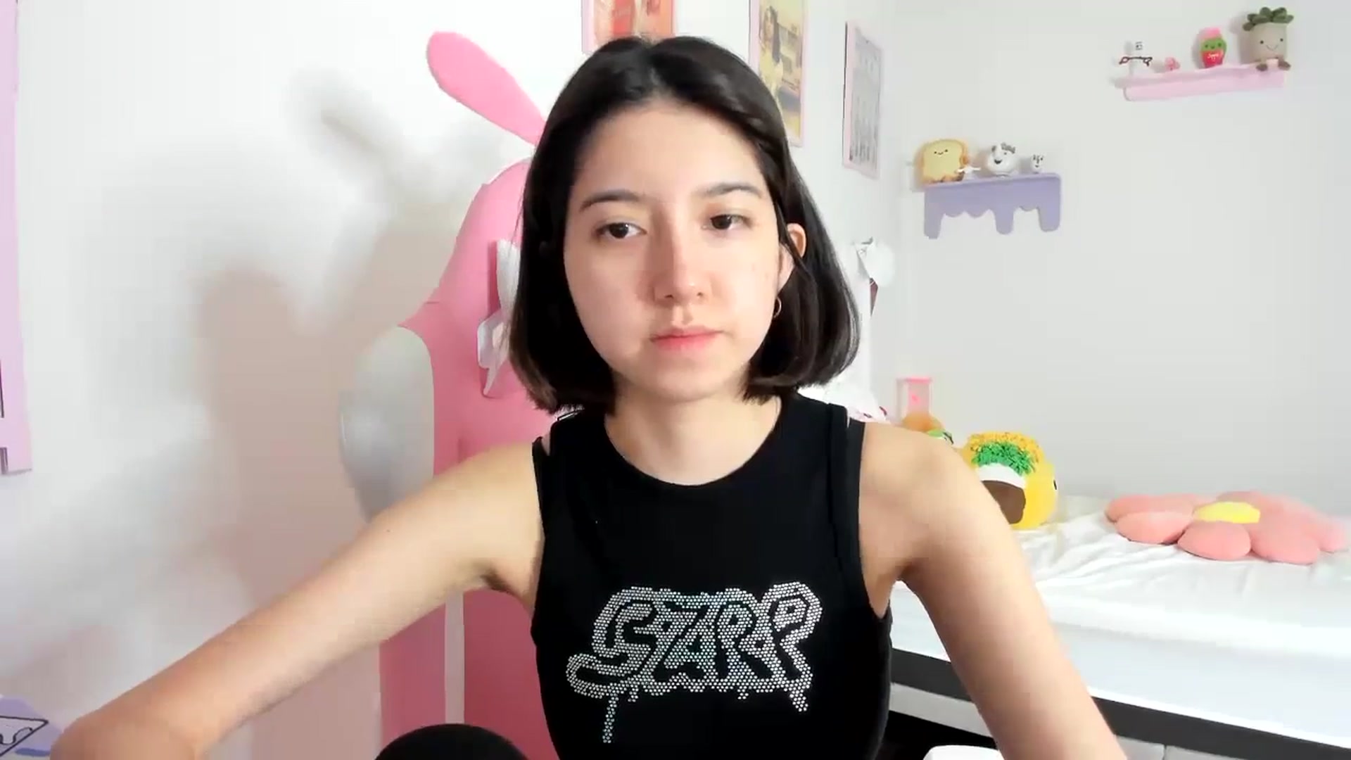 Gallery image thumbnail from Cherrycute666's myfreecams stream on, 09/12/2023, 18:45 image 8 of 20