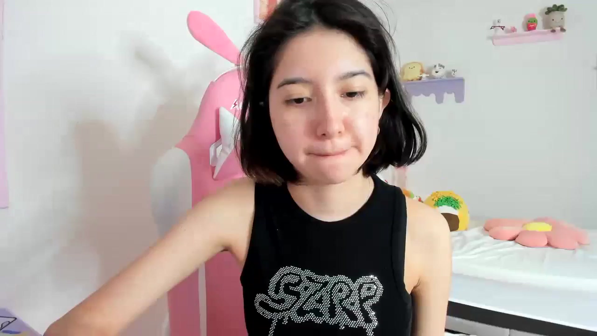 Gallery image thumbnail from Cherrycute666's myfreecams stream on, 09/12/2023, 18:45 image 2 of 20